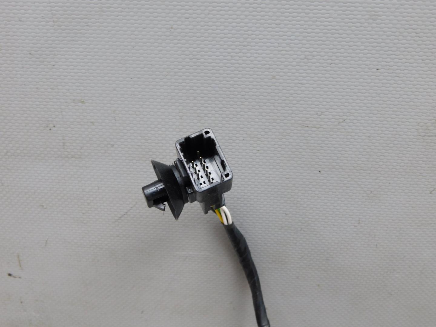 Зеркало правое электрическое