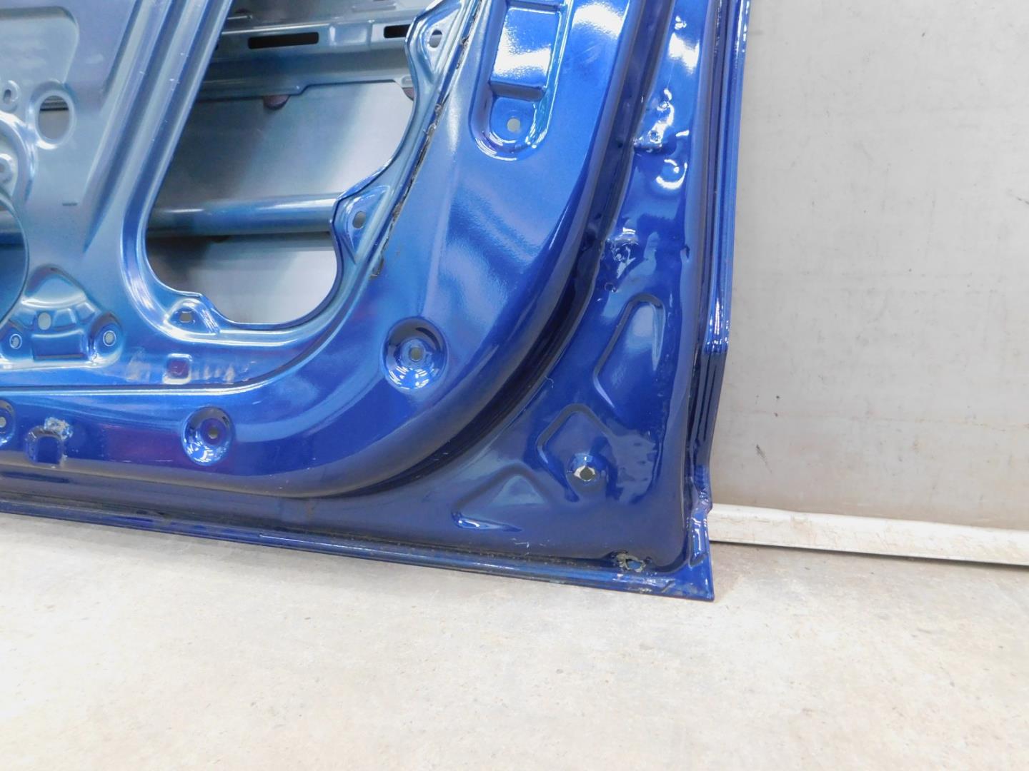 Дверь передняя правая