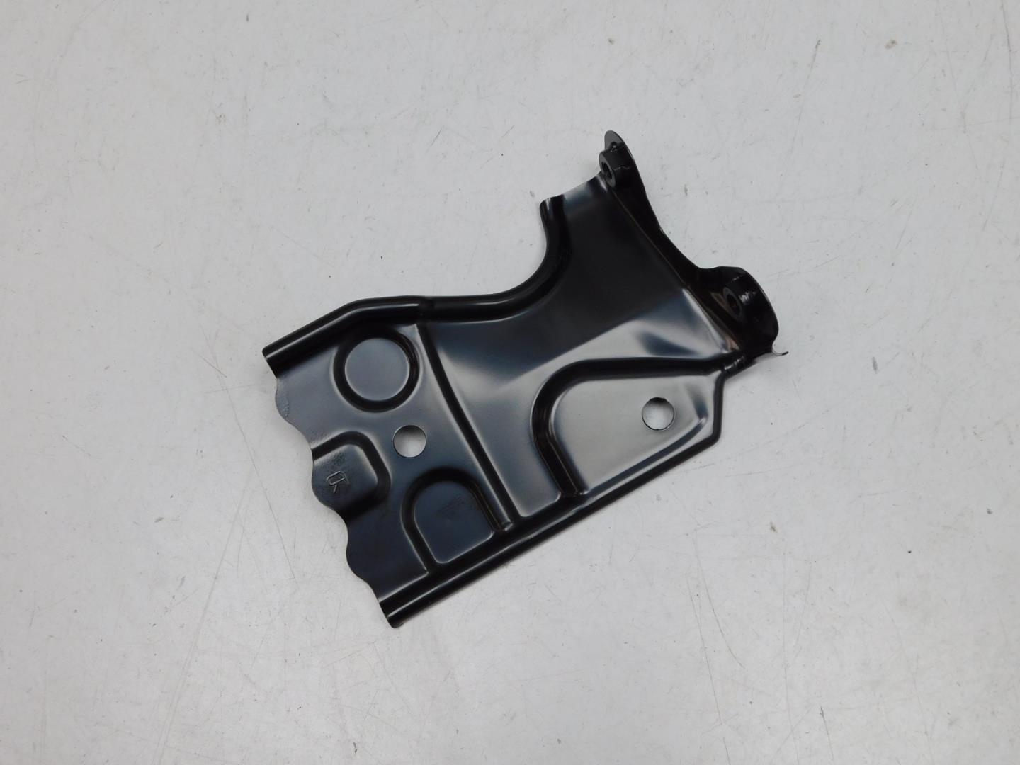 Кронштейн радиатора