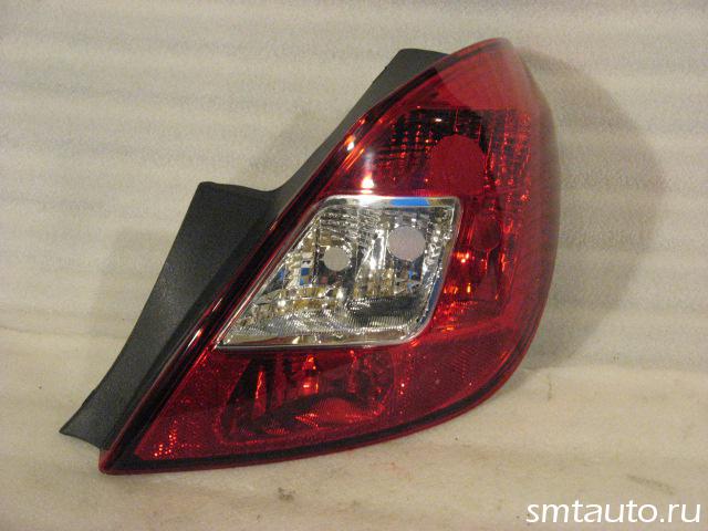 Фонарь задний правый