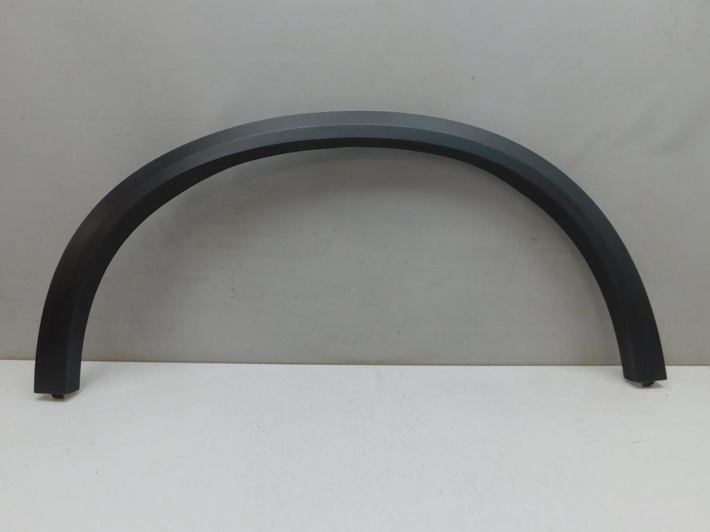 Накладка заднего крыла правого