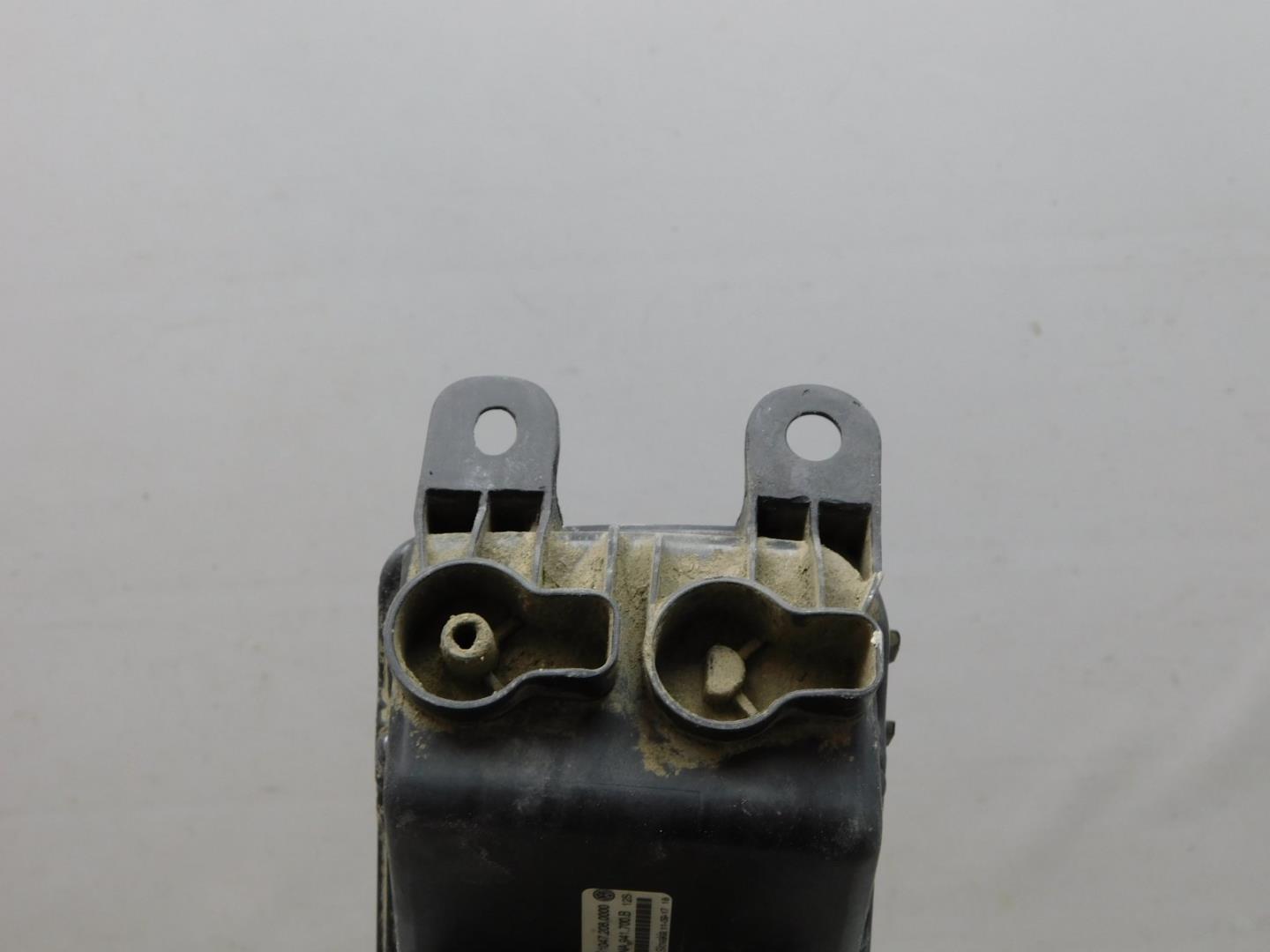 Фара противотуманная правая