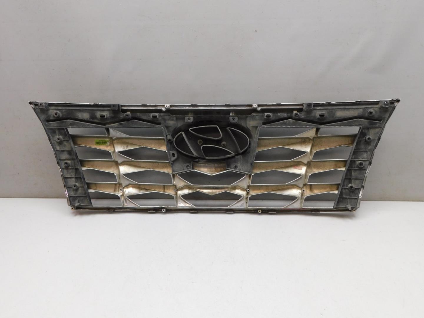 Решетка радиатора