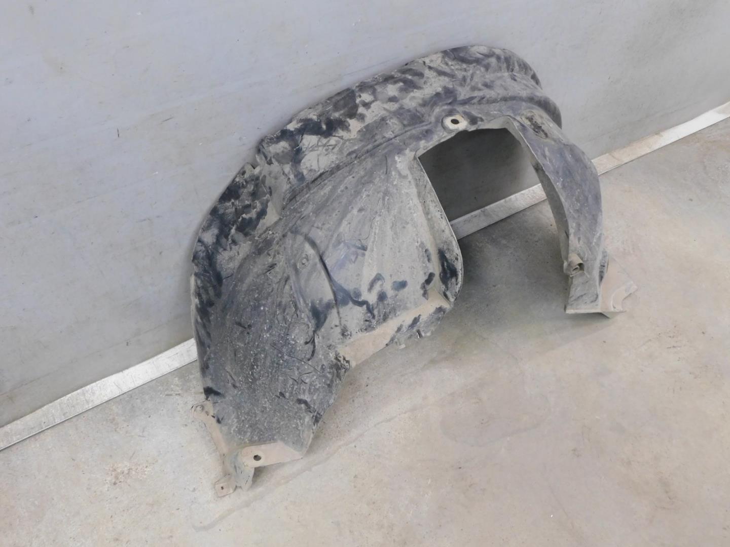 Локер передний правый