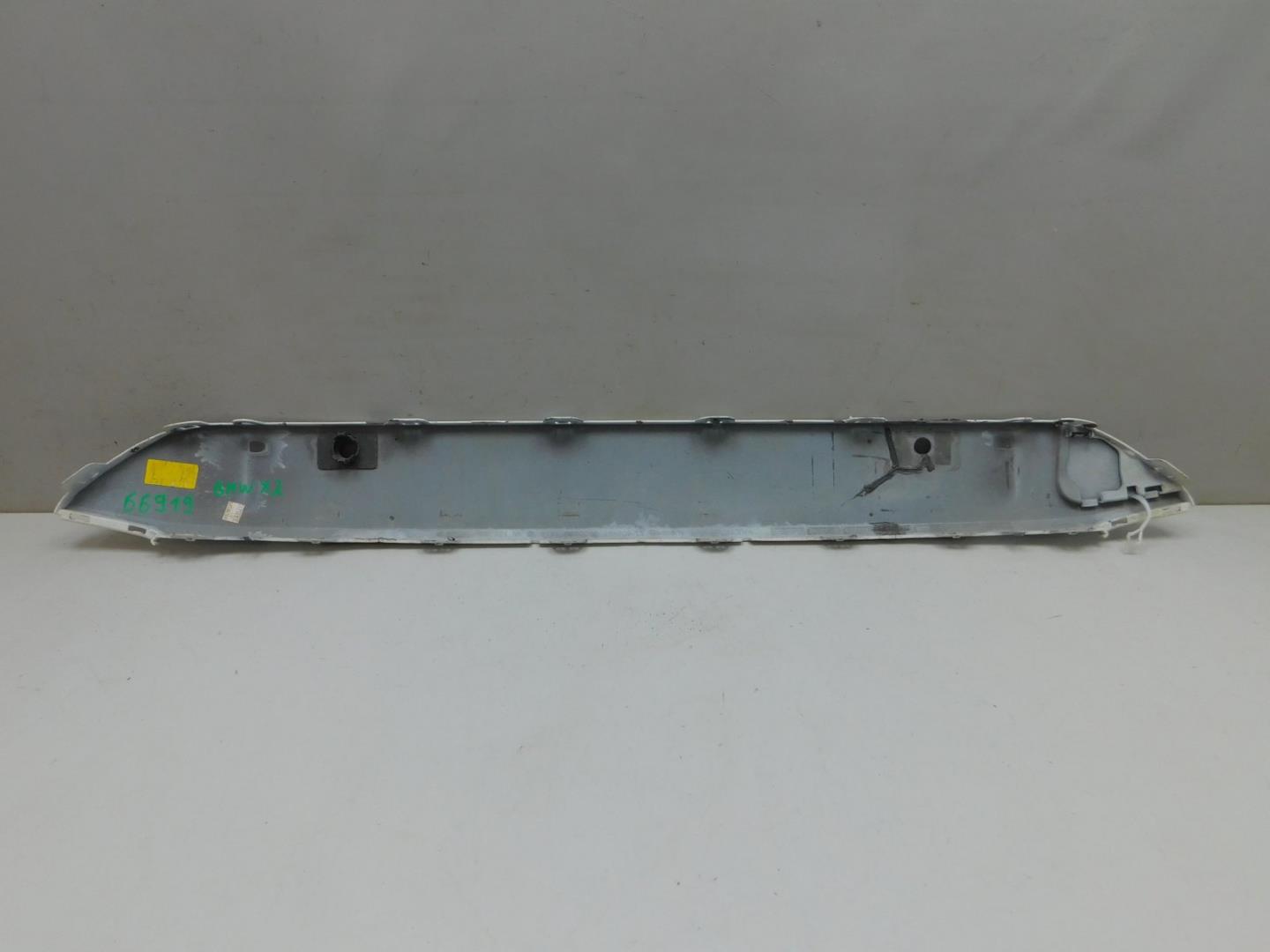 Накладка переднего бампера