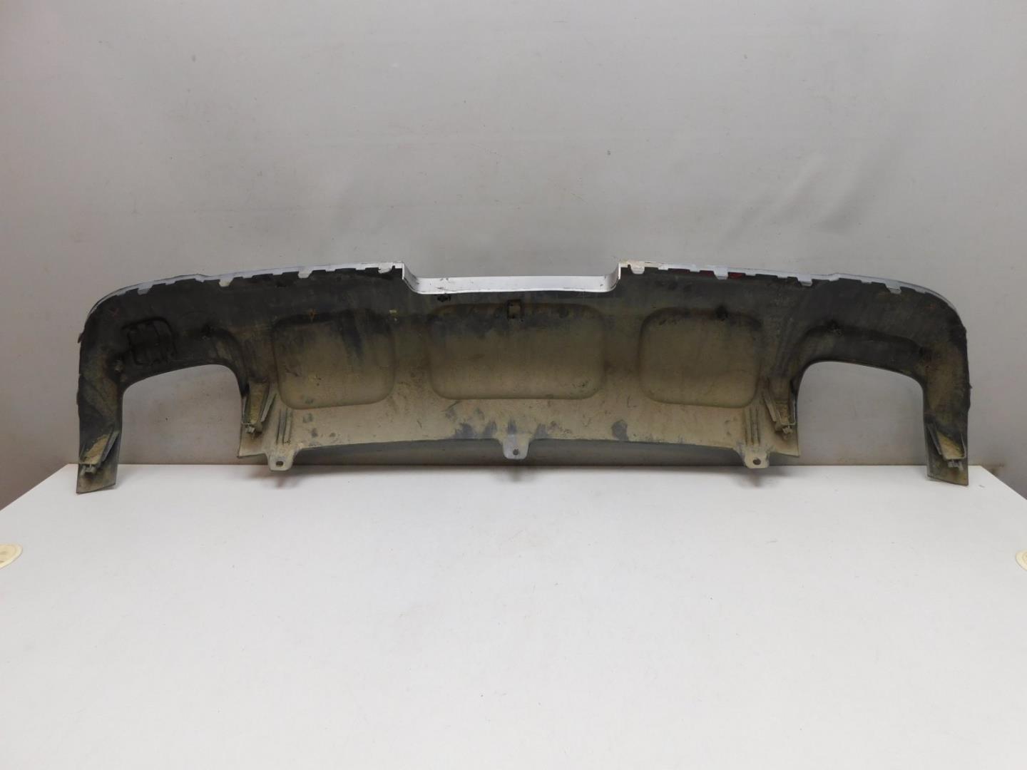 Накладка заднего бампера