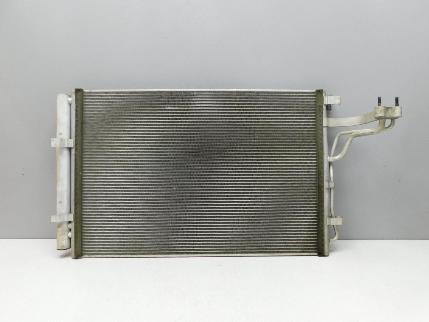 Радиатор кондиционера / конденсер