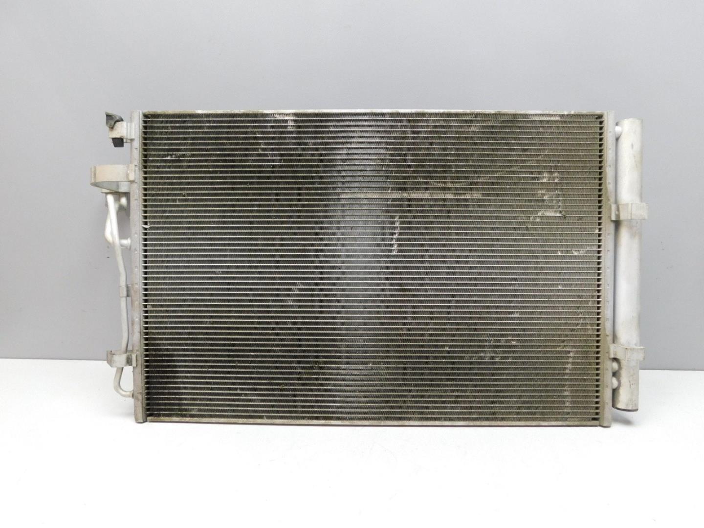 Радиатор кондиционера / конденсер