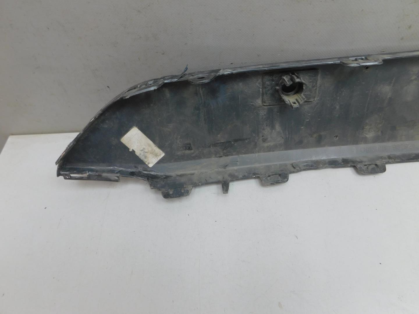 Накладка переднего бампера