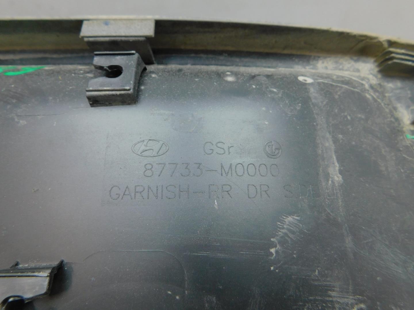 Накладка двери задней левой