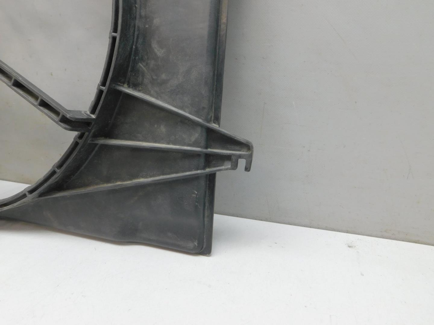 Диффузор вентилятора