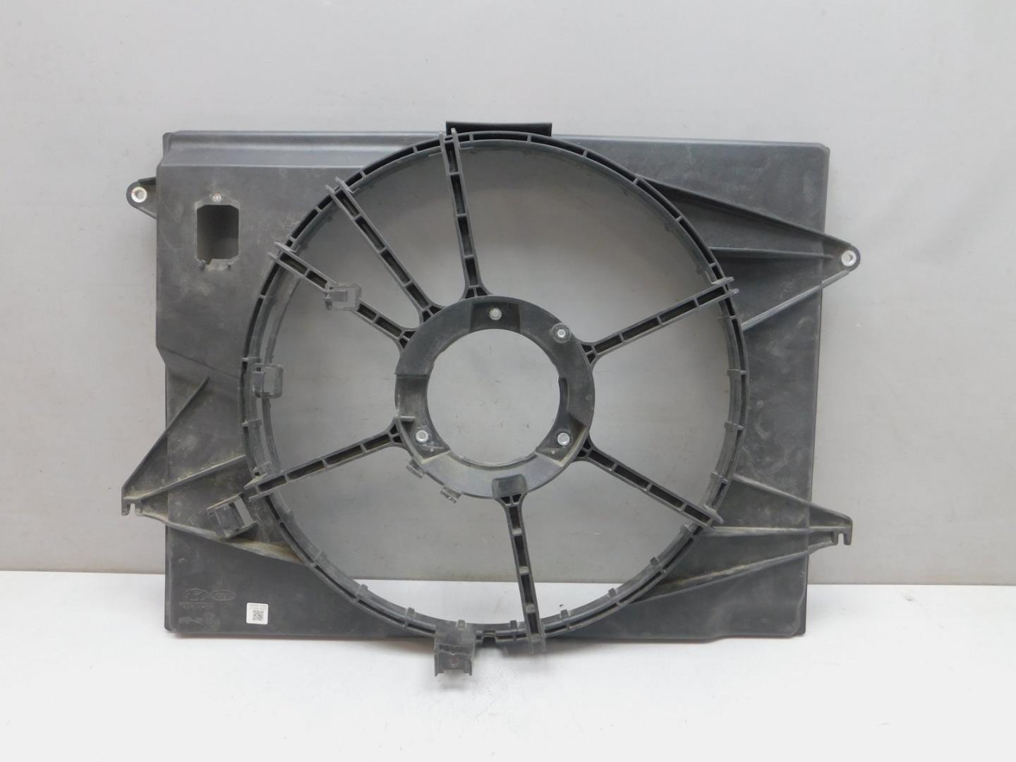 Диффузор вентилятора