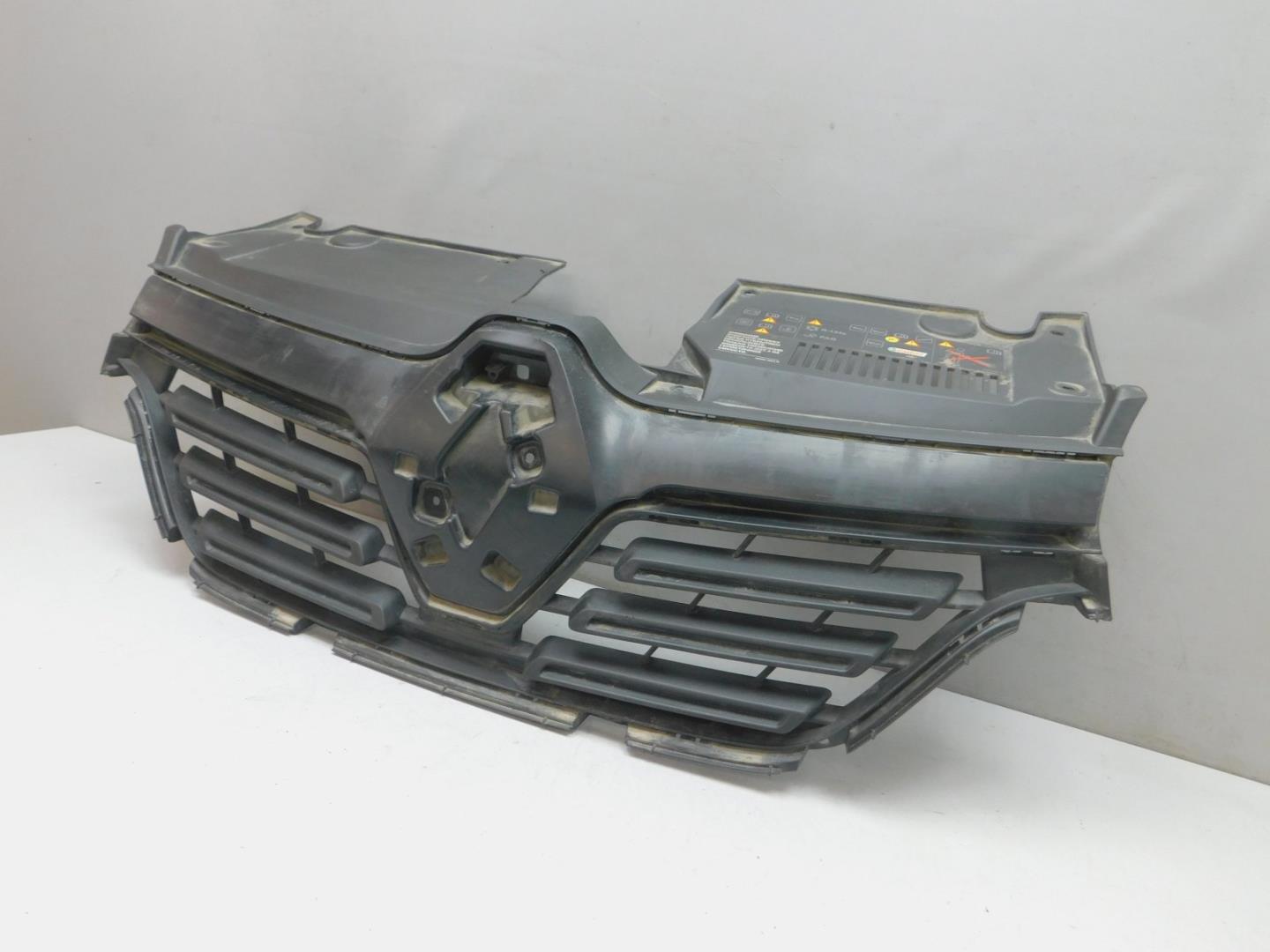 Решетка радиатора