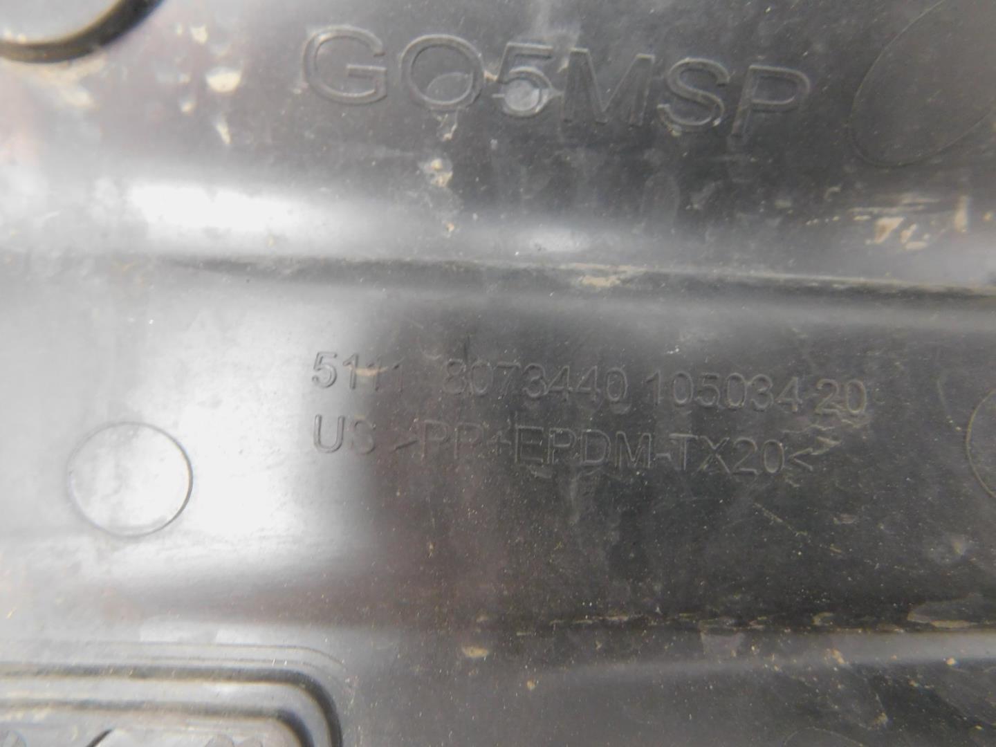 Решетка в бампер правая