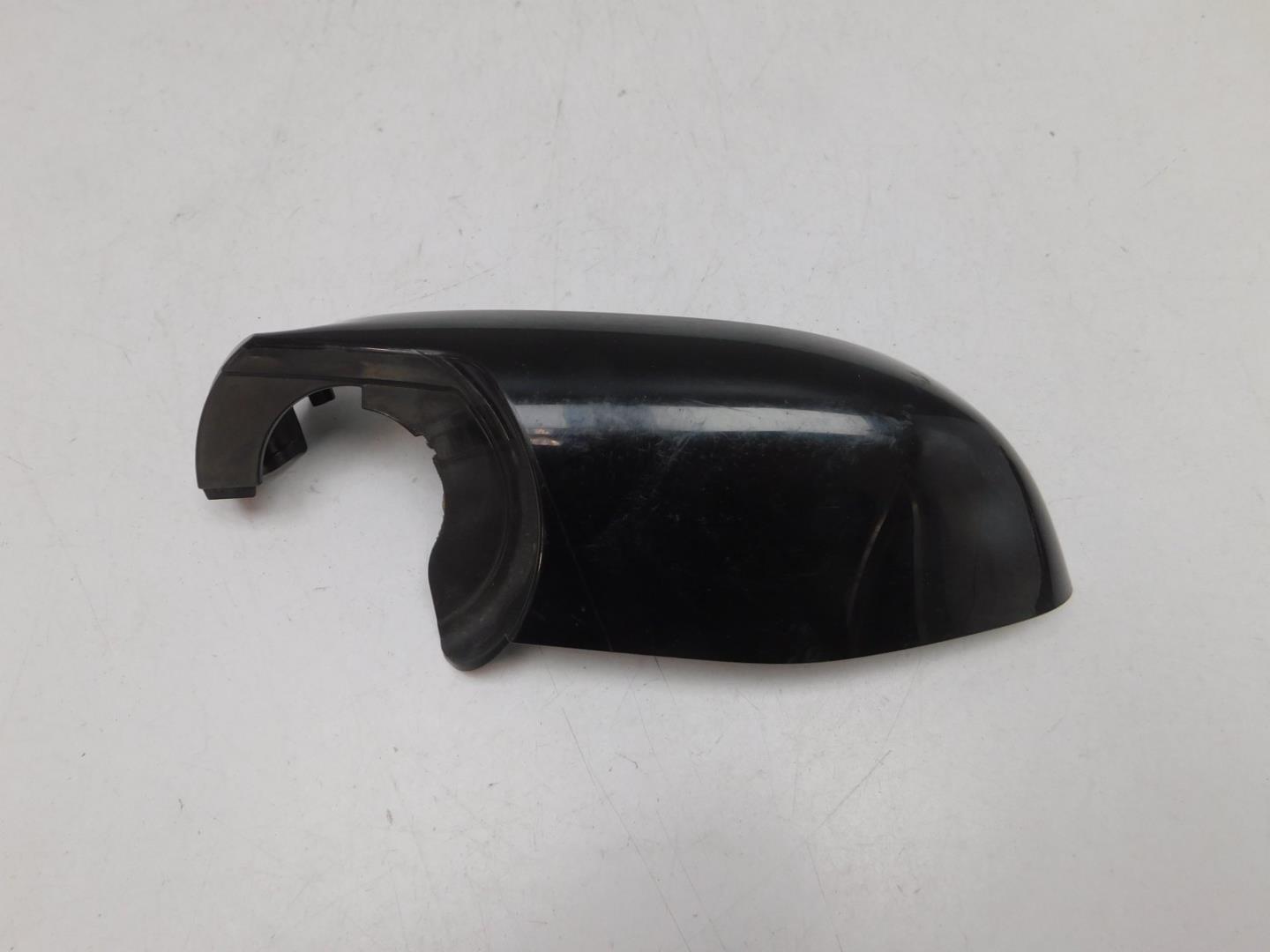 Накладка зеркала левого