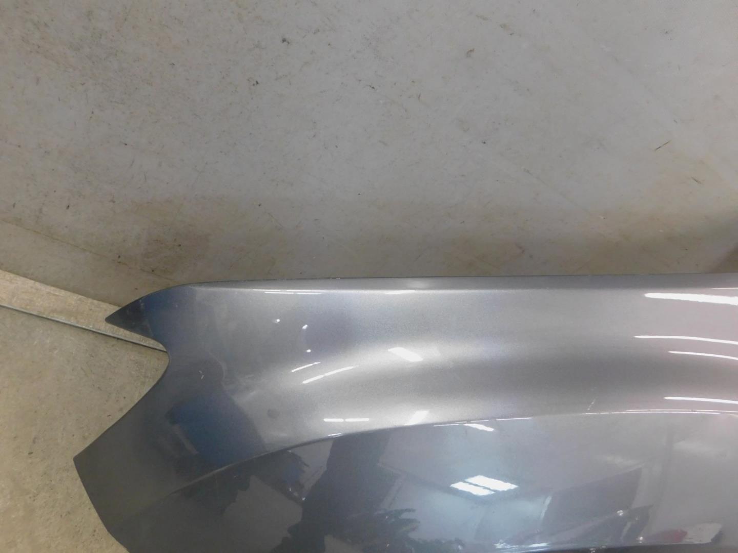 Крыло переднее левое