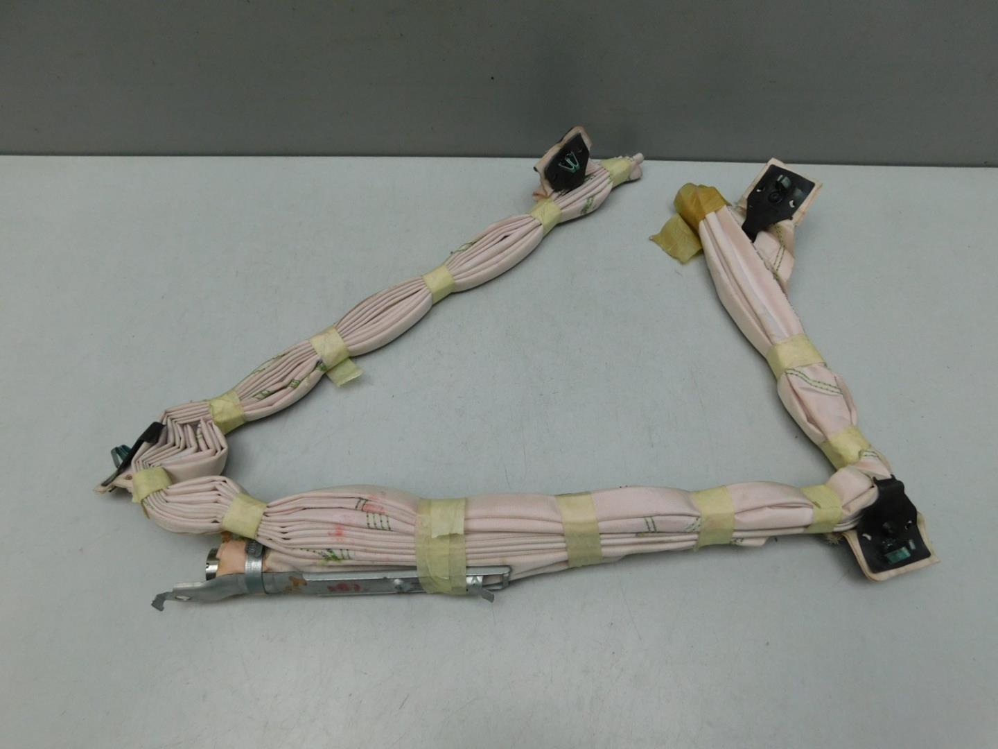 Подушка безопасности боковая (шторка)