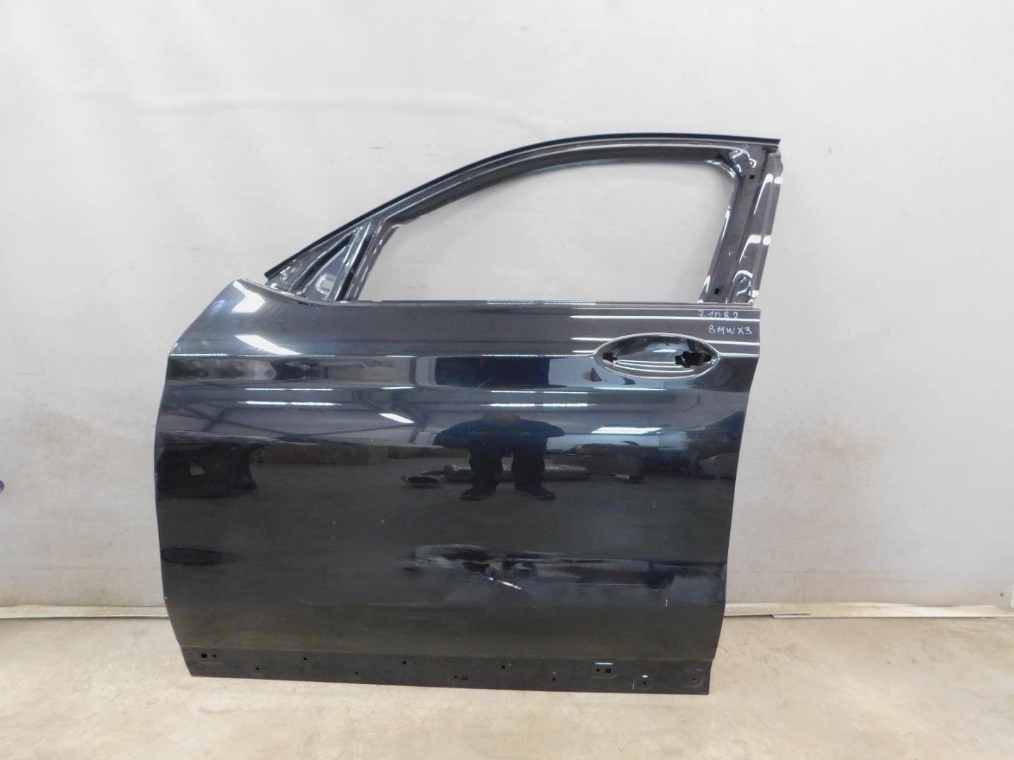 Дверь передняя левая