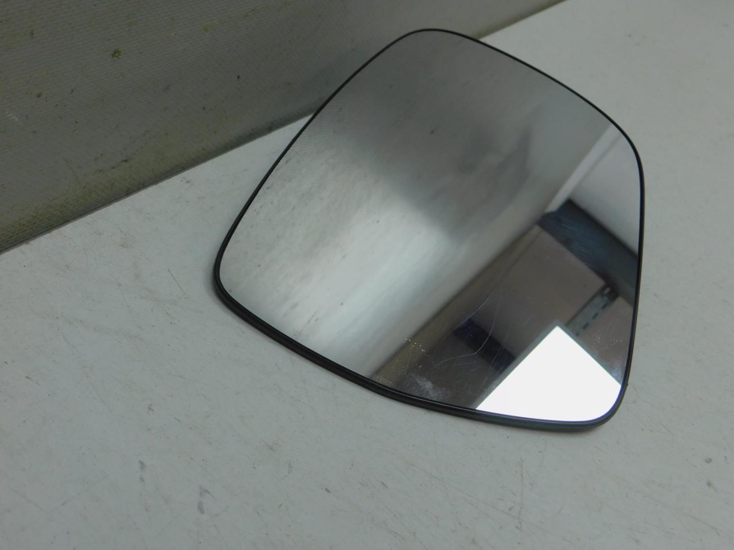 Стекло зеркала электрического правого