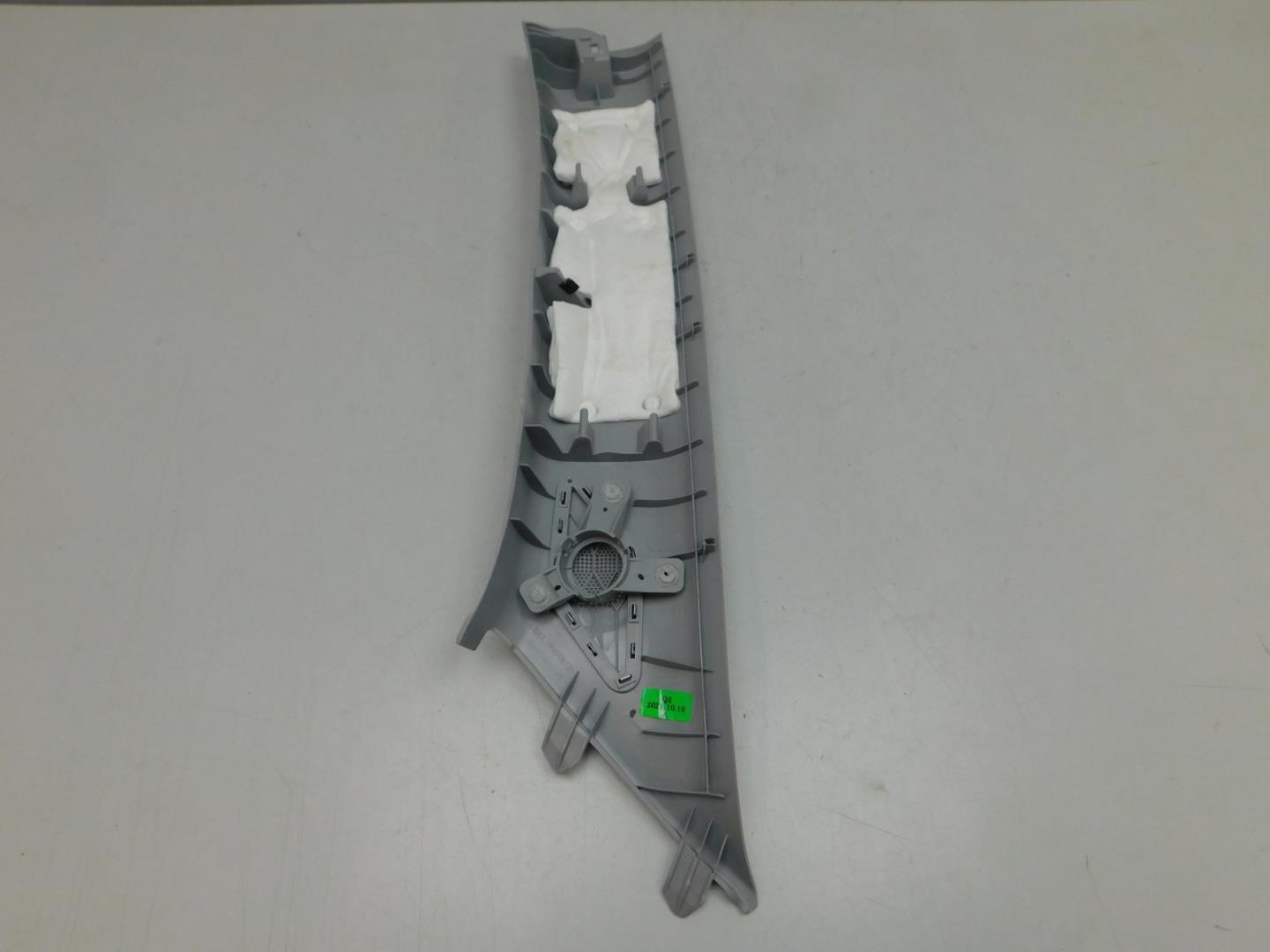 Обшивка стойки