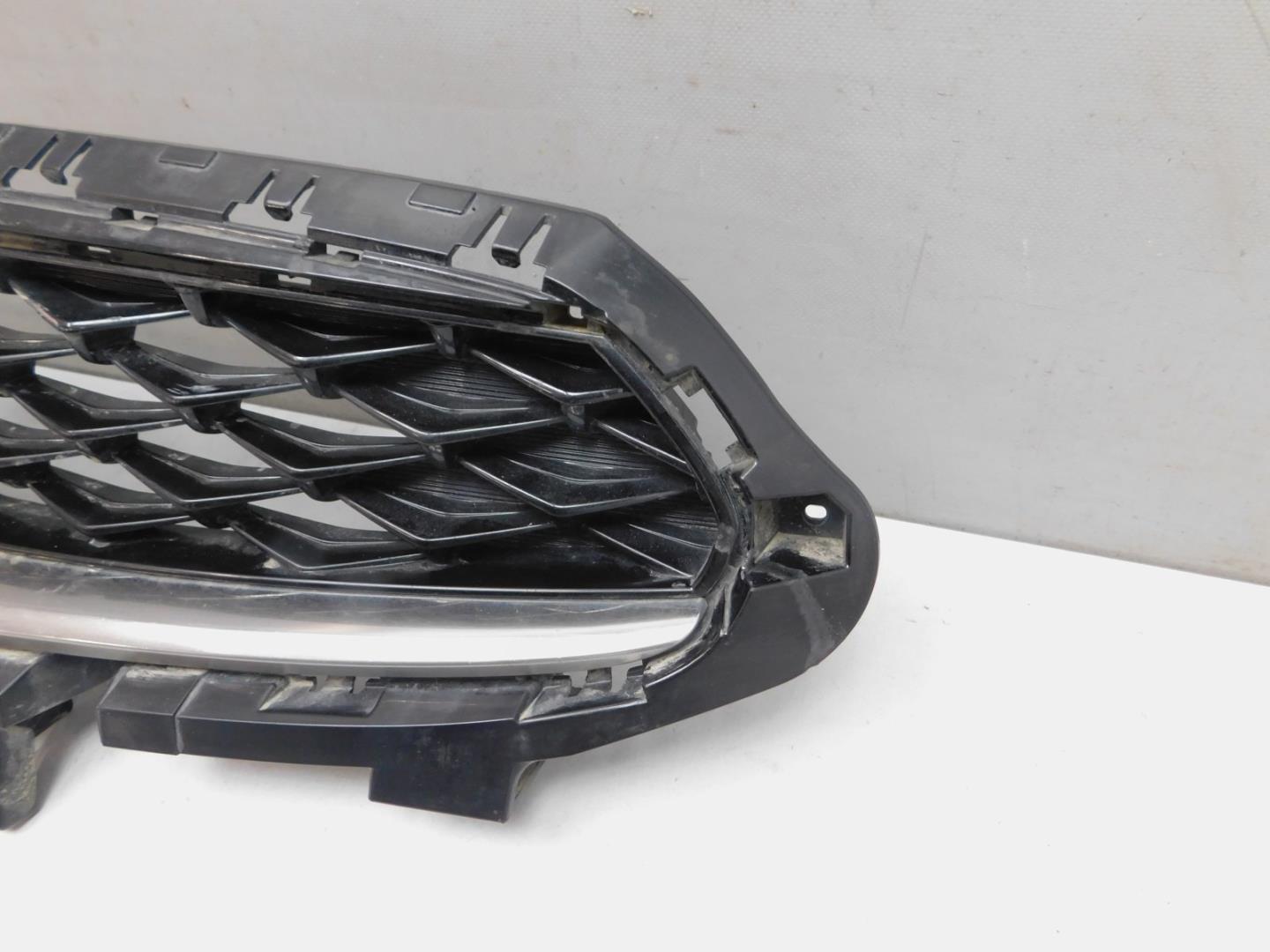 Решетка радиатора