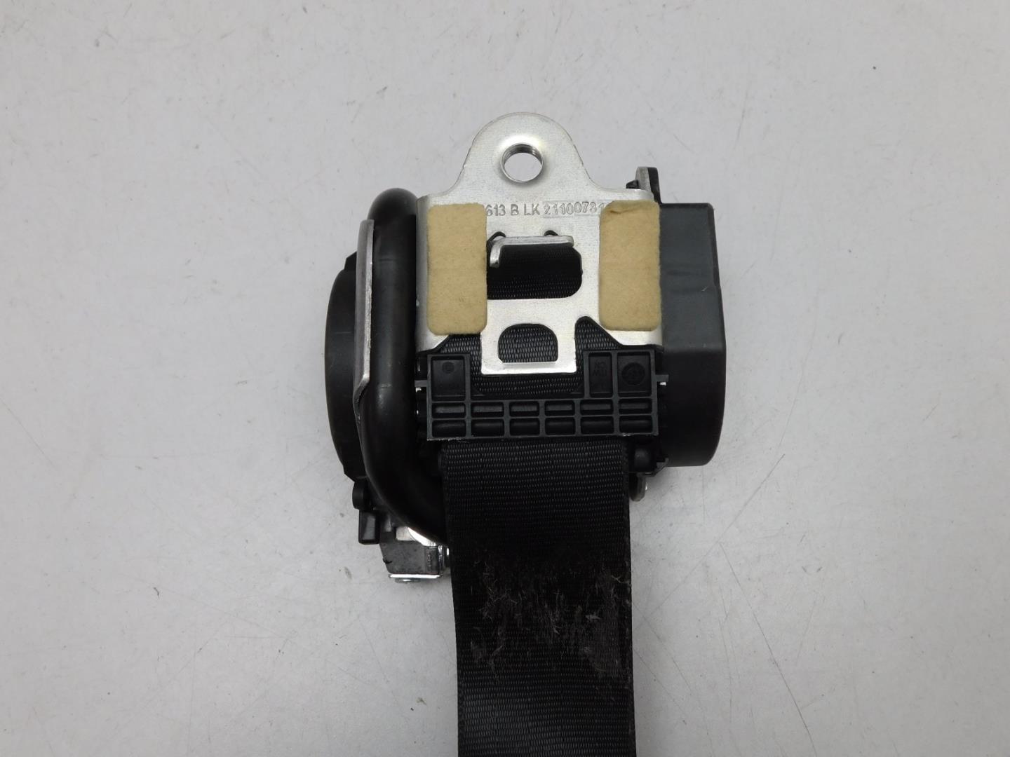 Ремень безопасности с пиропатроном