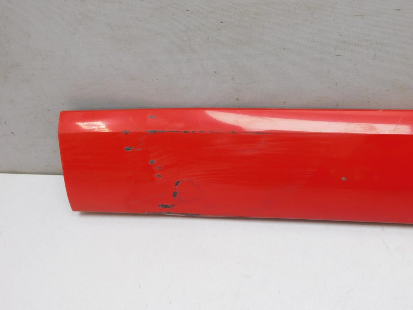 Накладка двери передней правой