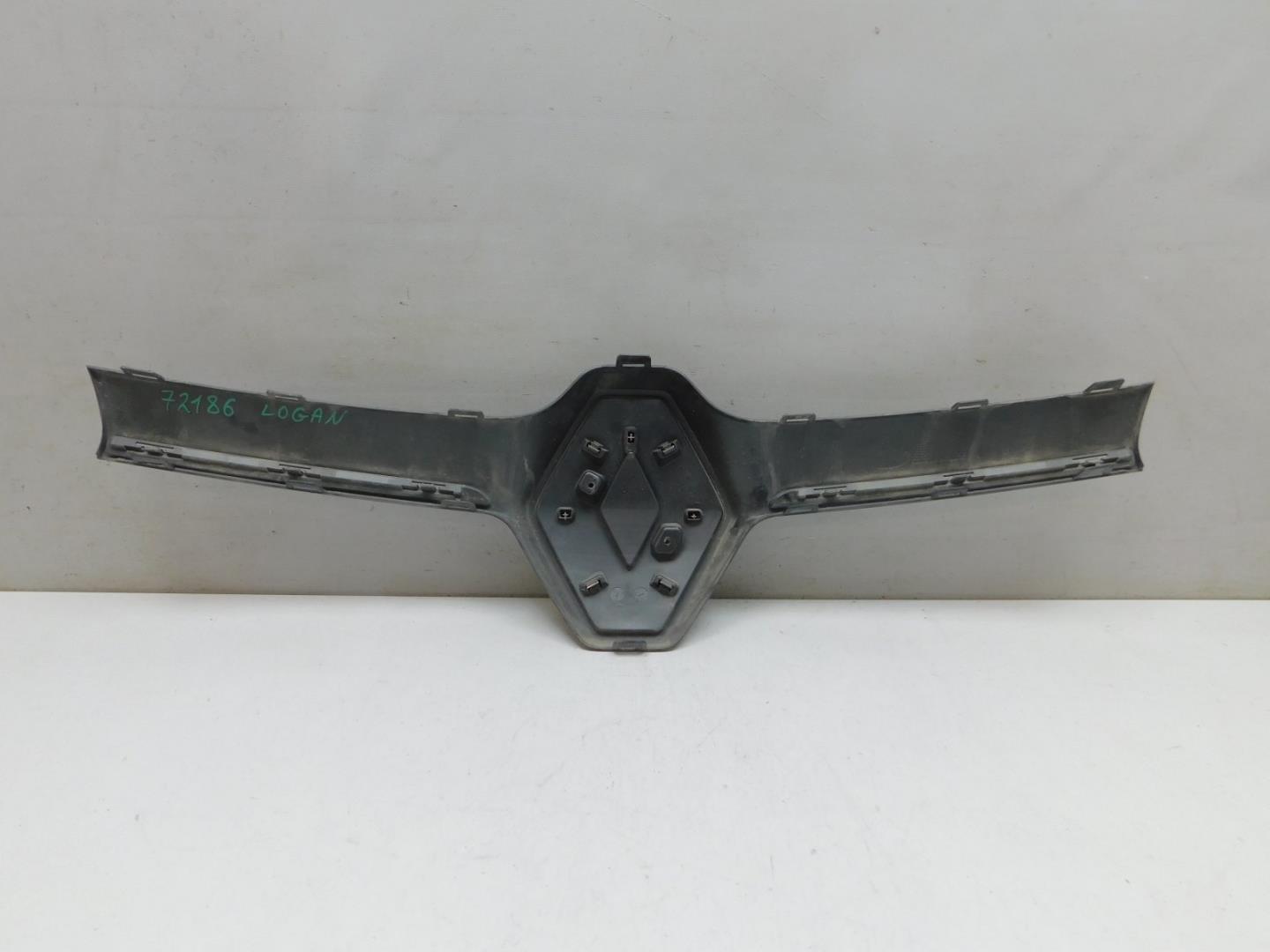 Накладка на решетку радиатора