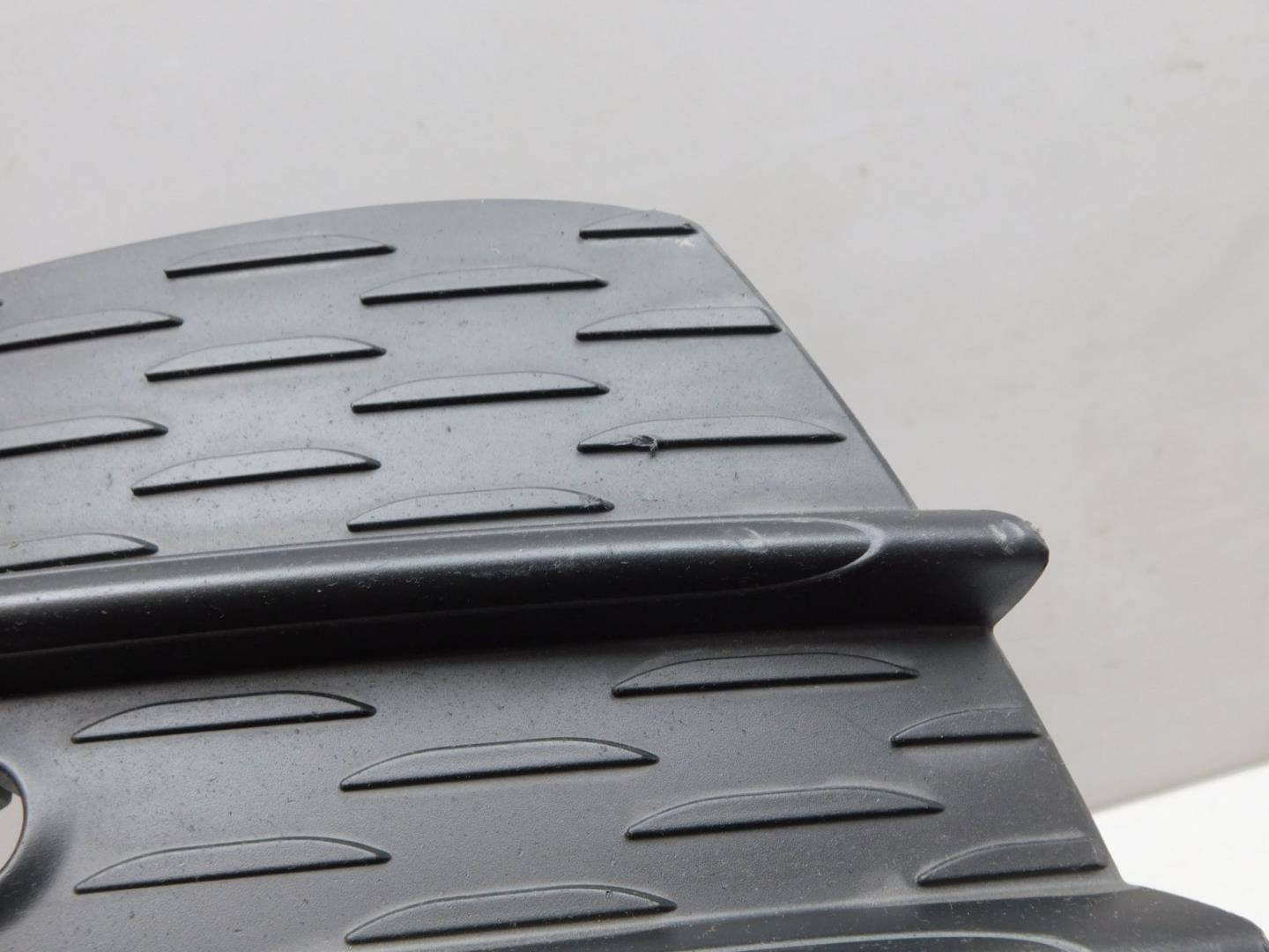 Решетка в бампер левая