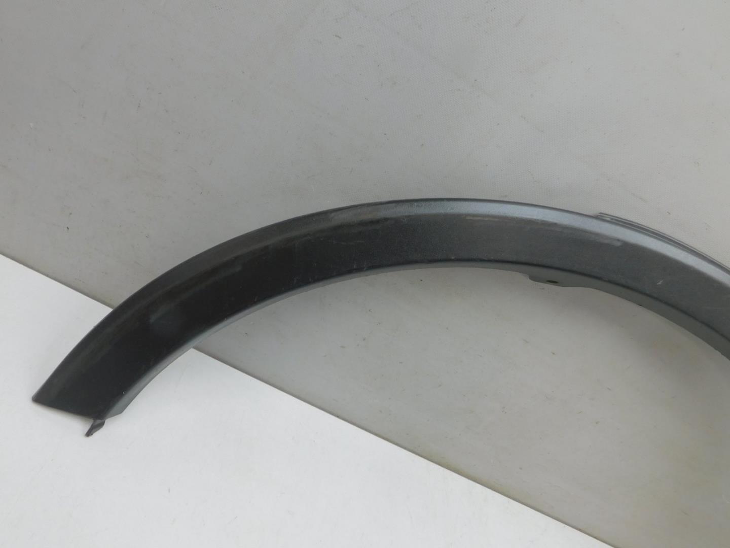 Накладка заднего крыла правого