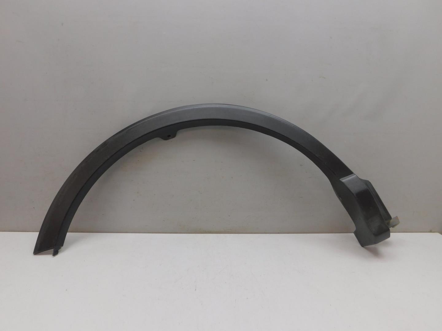 Накладка заднего крыла правого