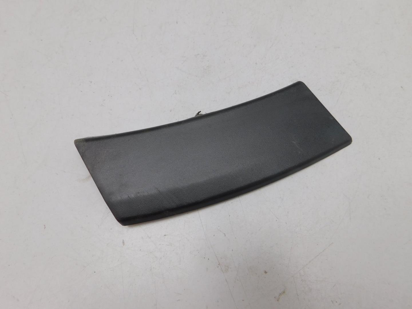 Накладка заднего бампера правая