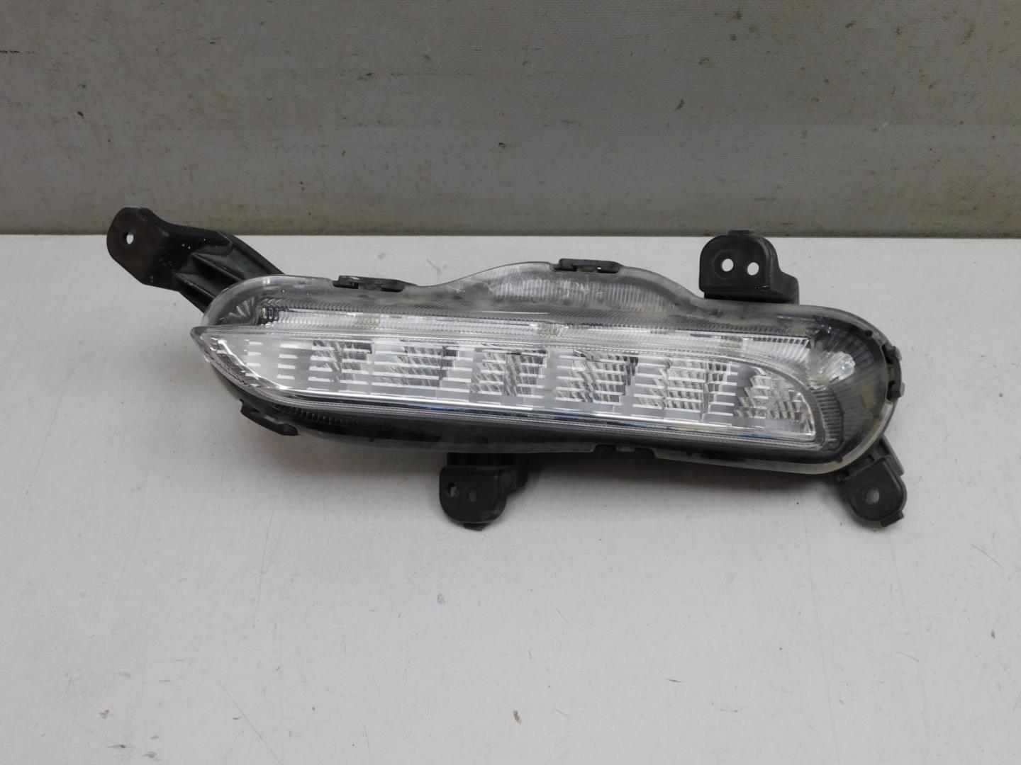 Габарит передний левый