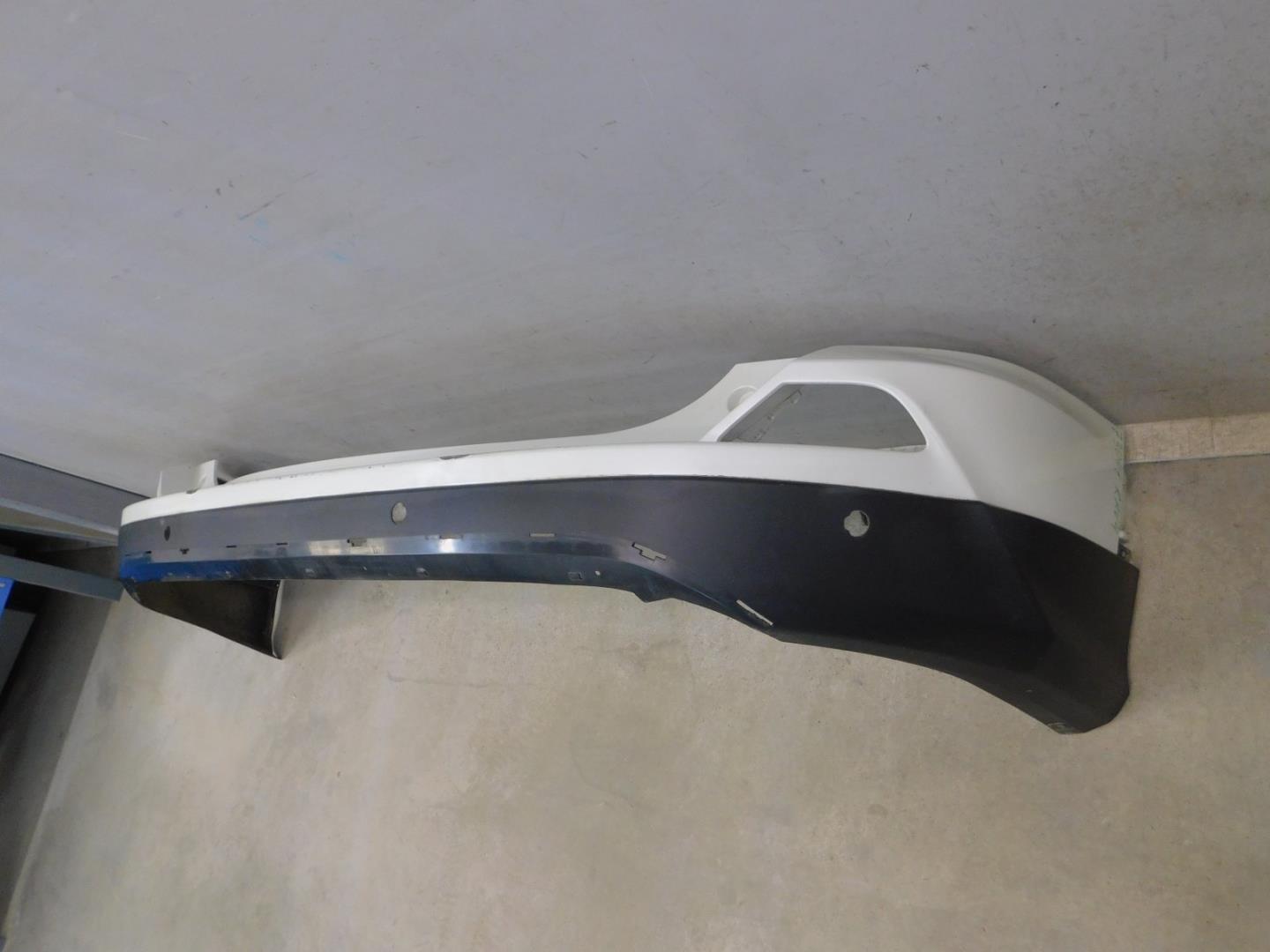 Бампер задний