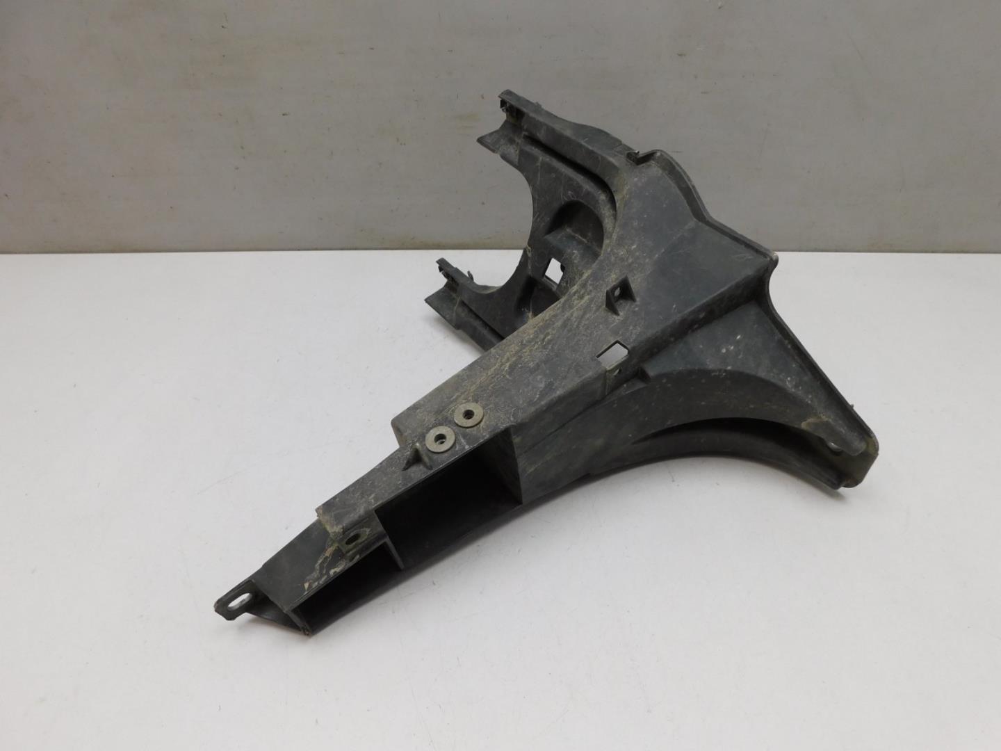 Кронштейн крепления крыла