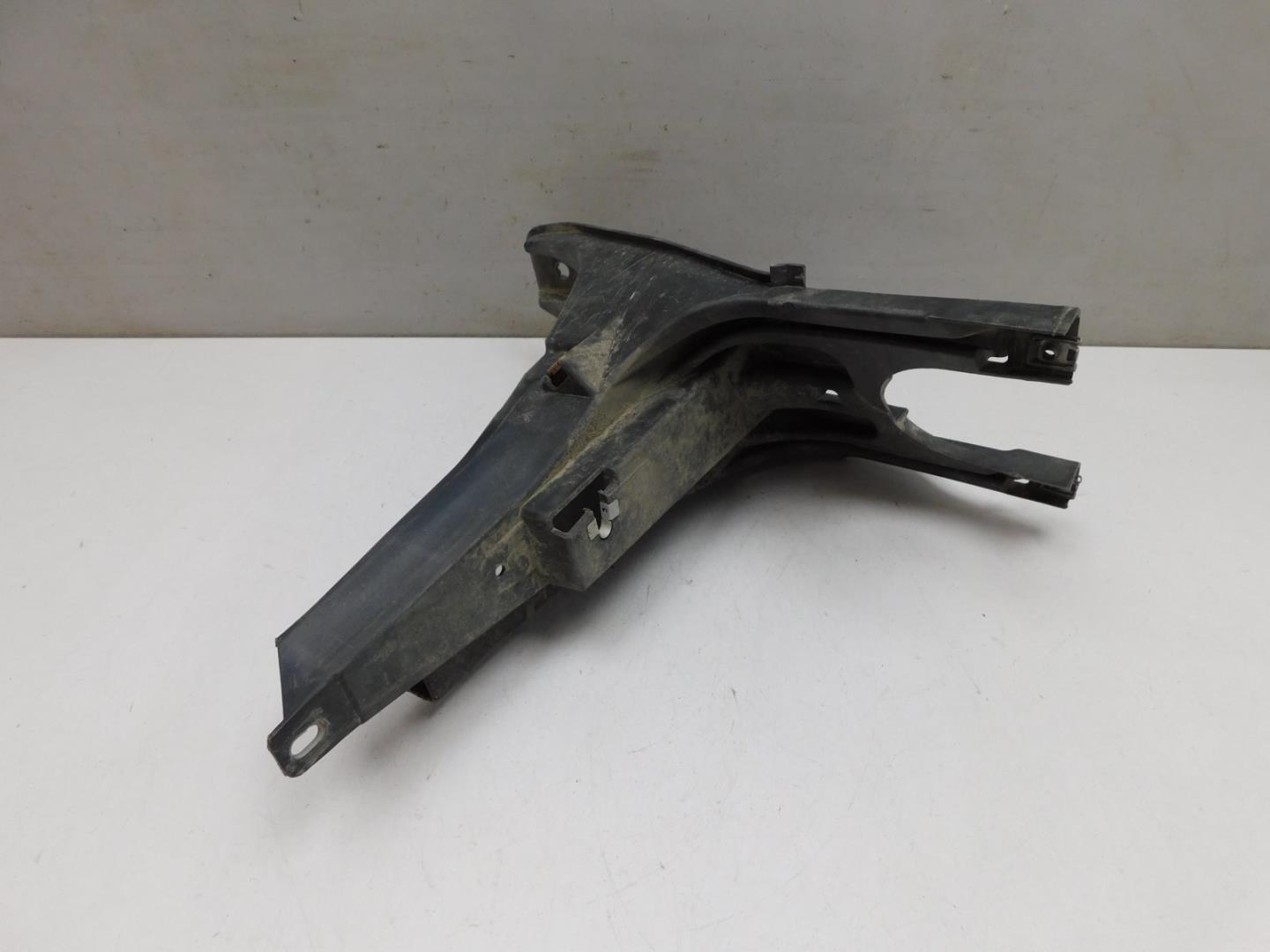 Кронштейн крепления крыла