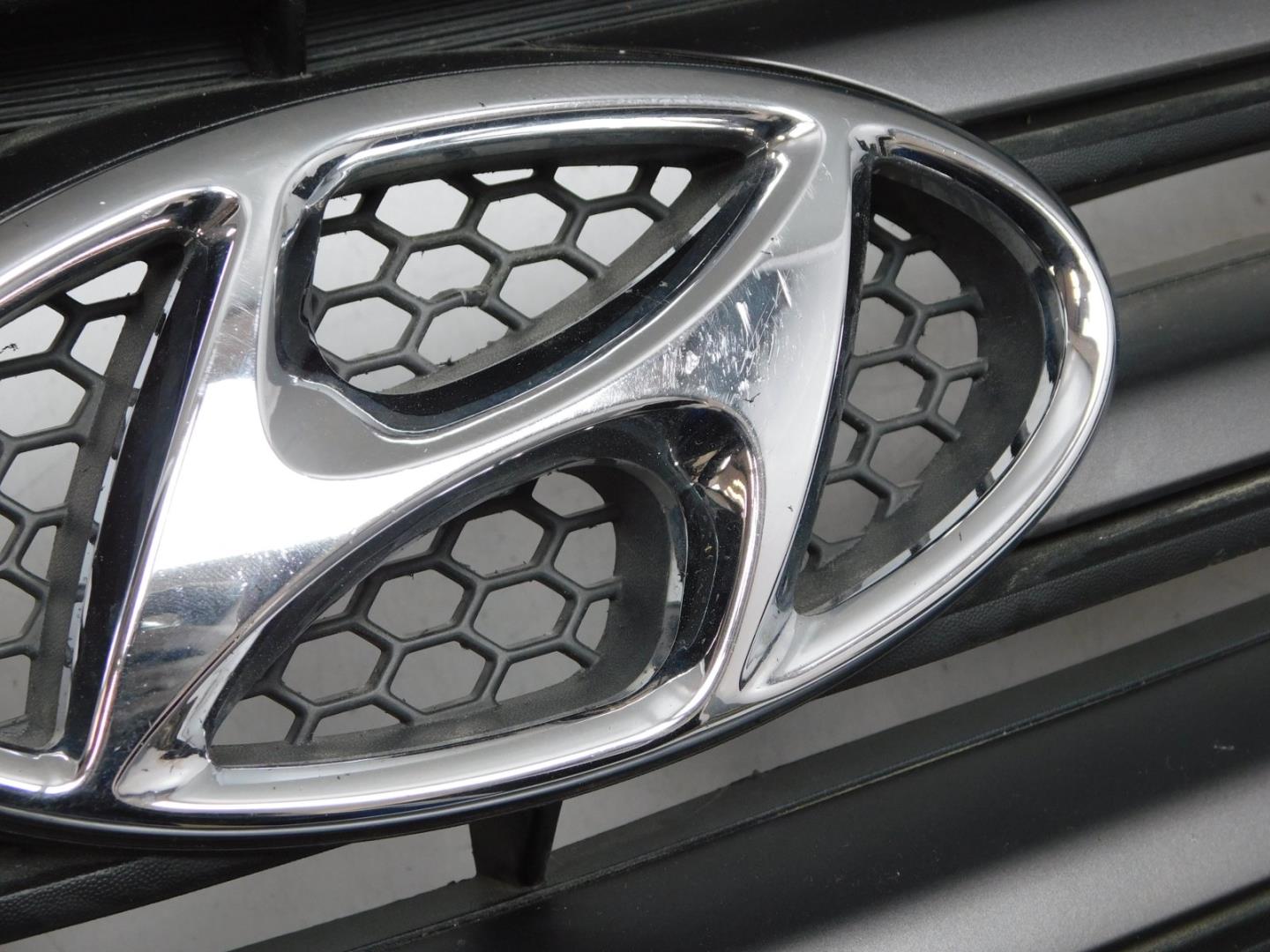 Решетка радиатора