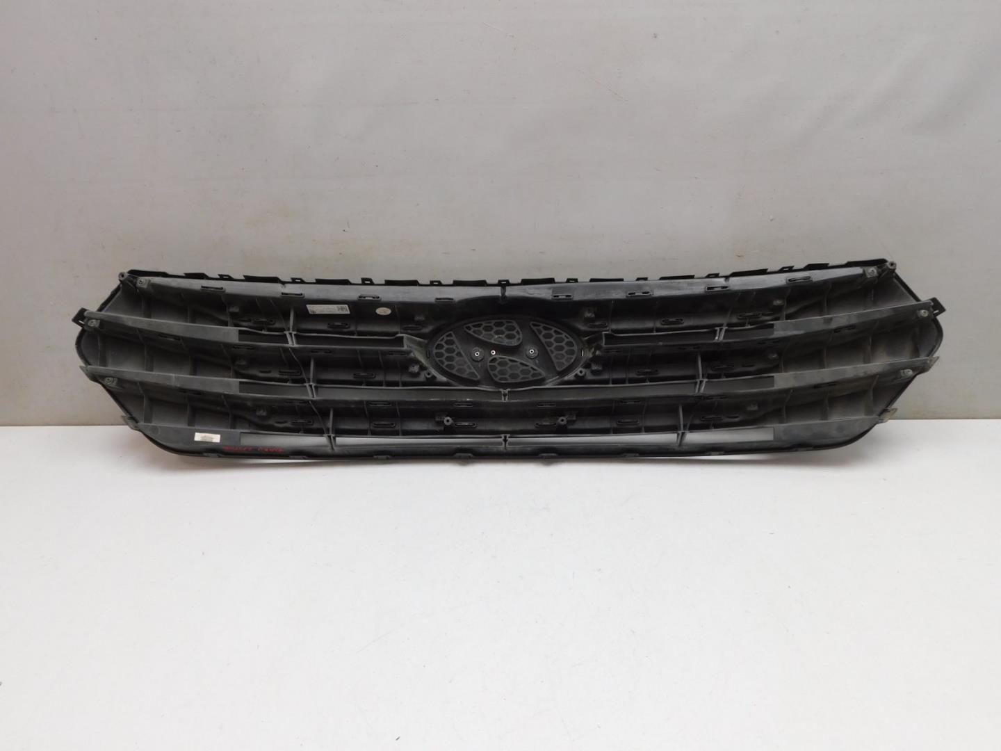 Решетка радиатора