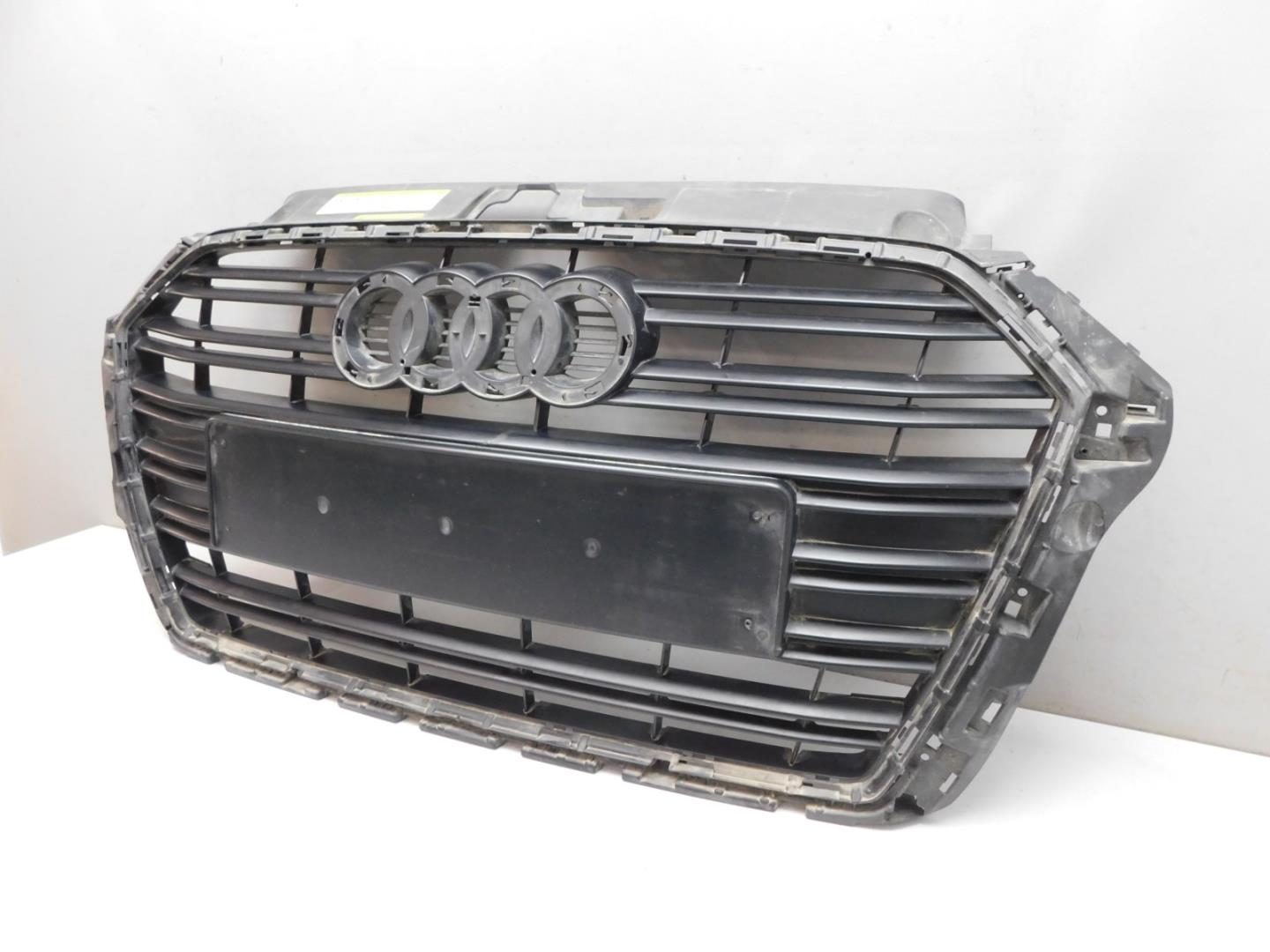 Решетка радиатора