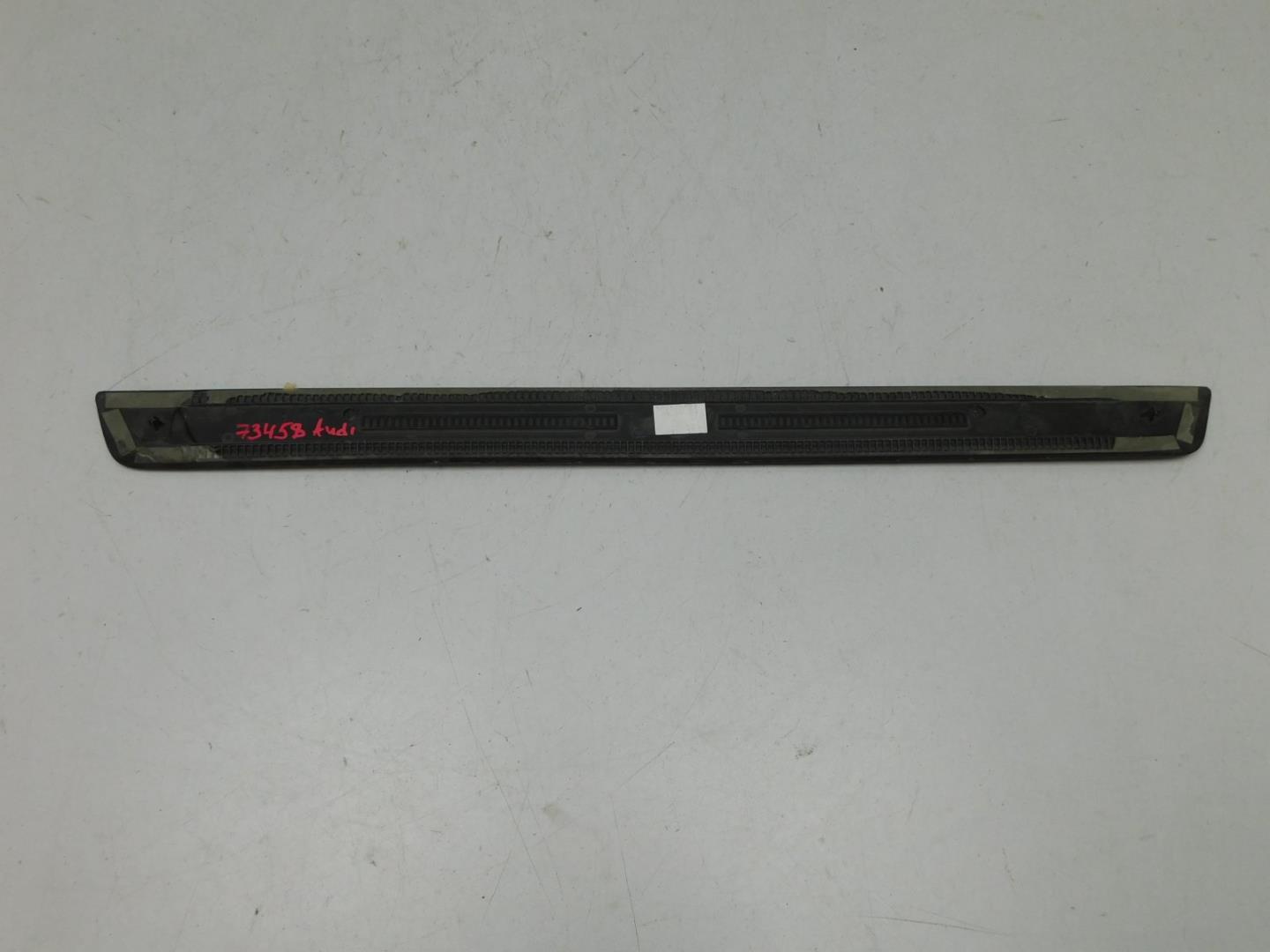 Накладка порога (внутренняя)