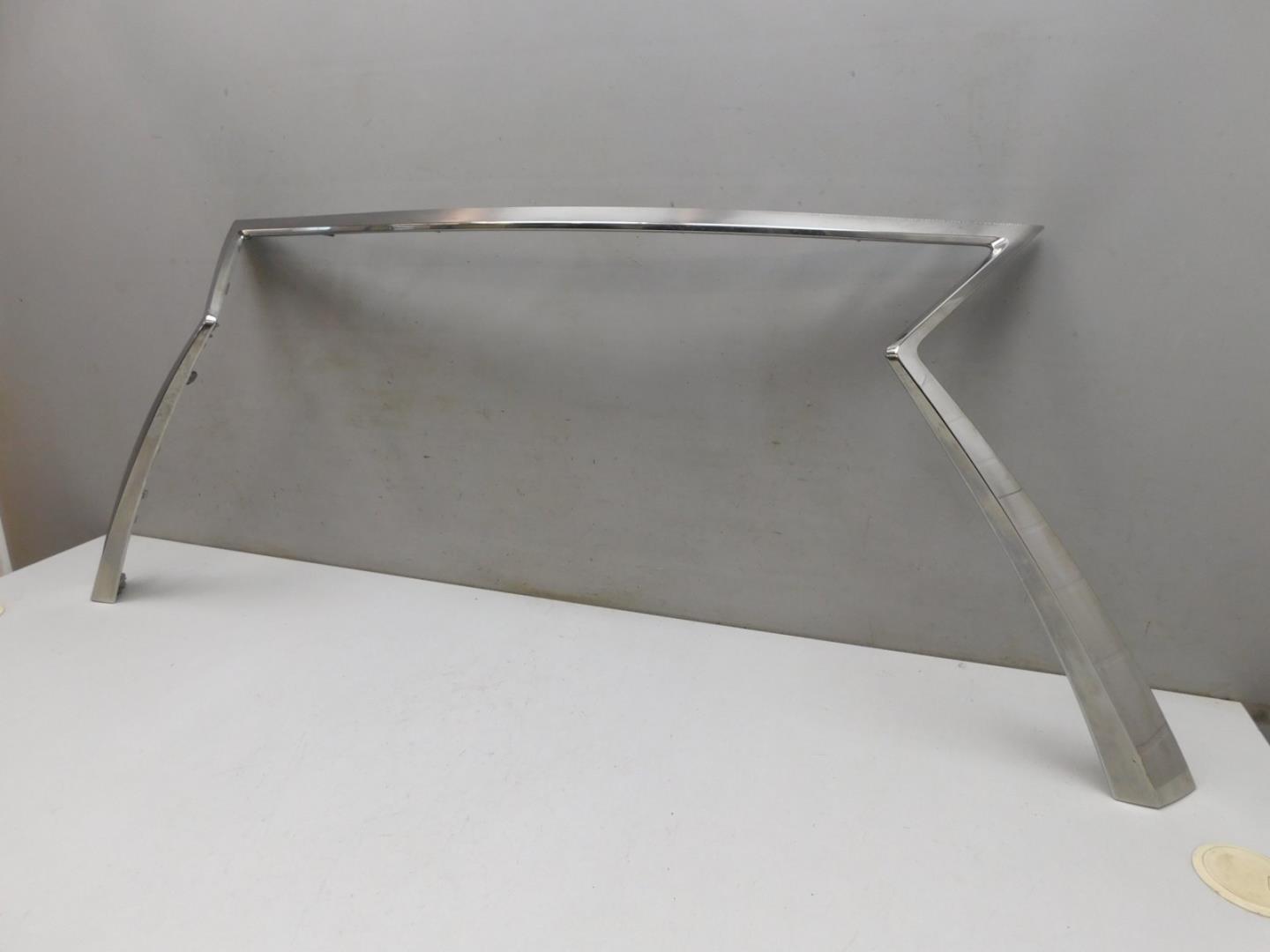 Накладка на решетку радиатора