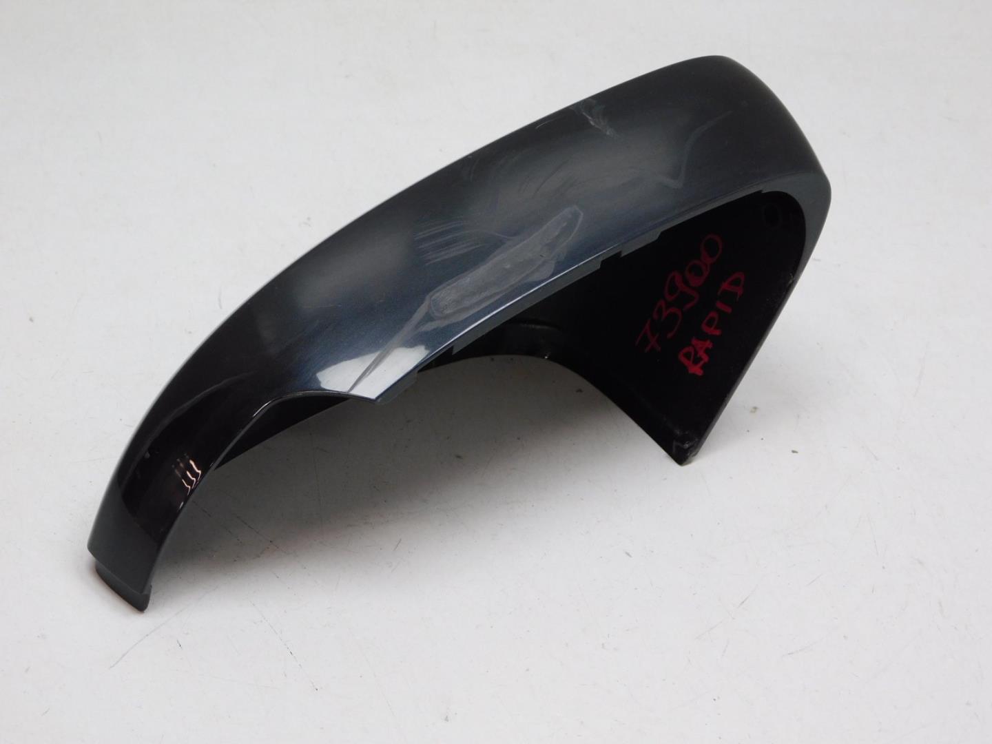 Накладка зеркала правого