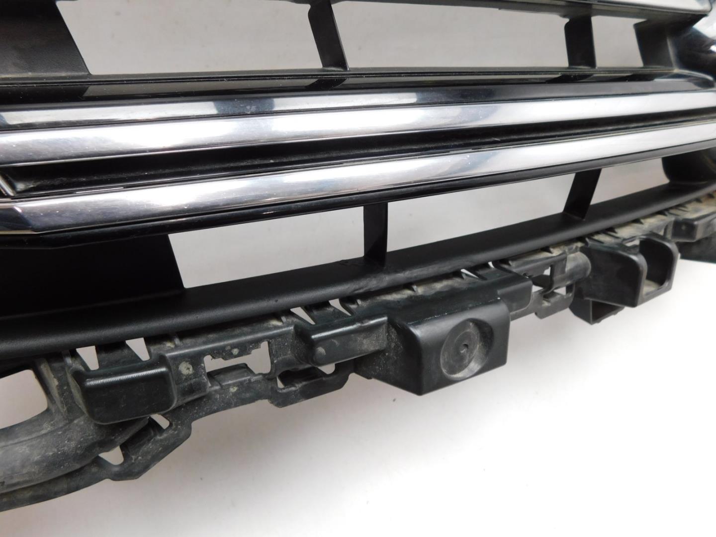 Решетка радиатора