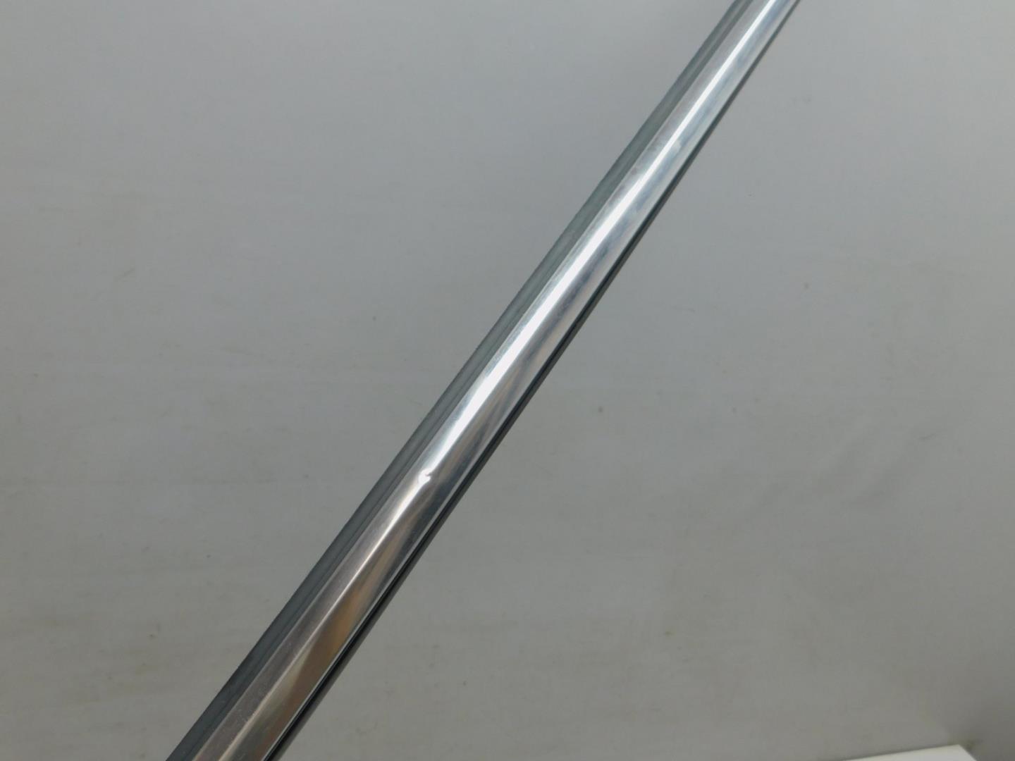 Накладка стекла переднего левого