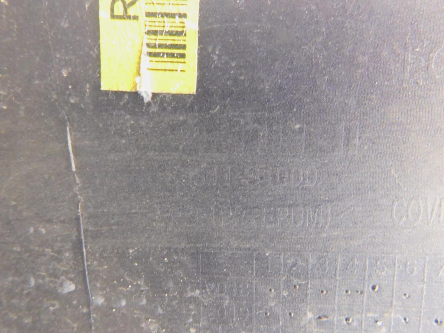 Бампер задний