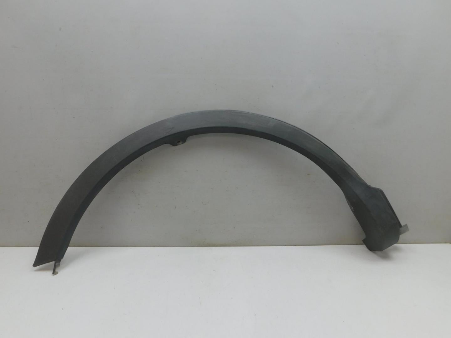 Накладка заднего крыла правого