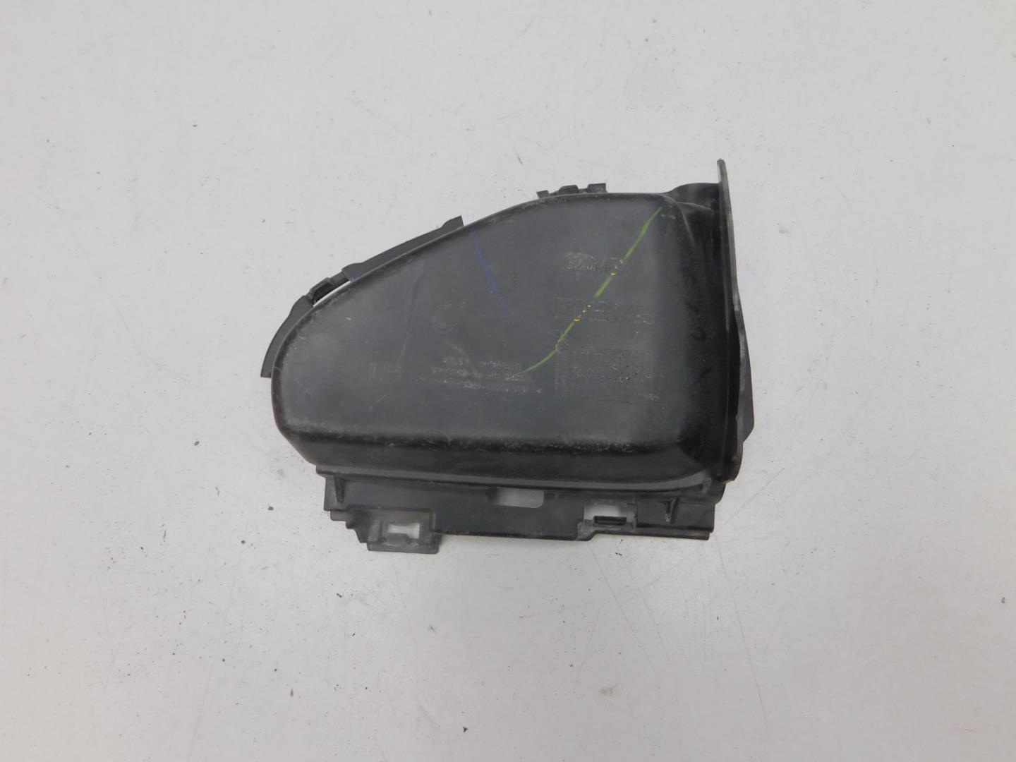 Решетка в бампер левая