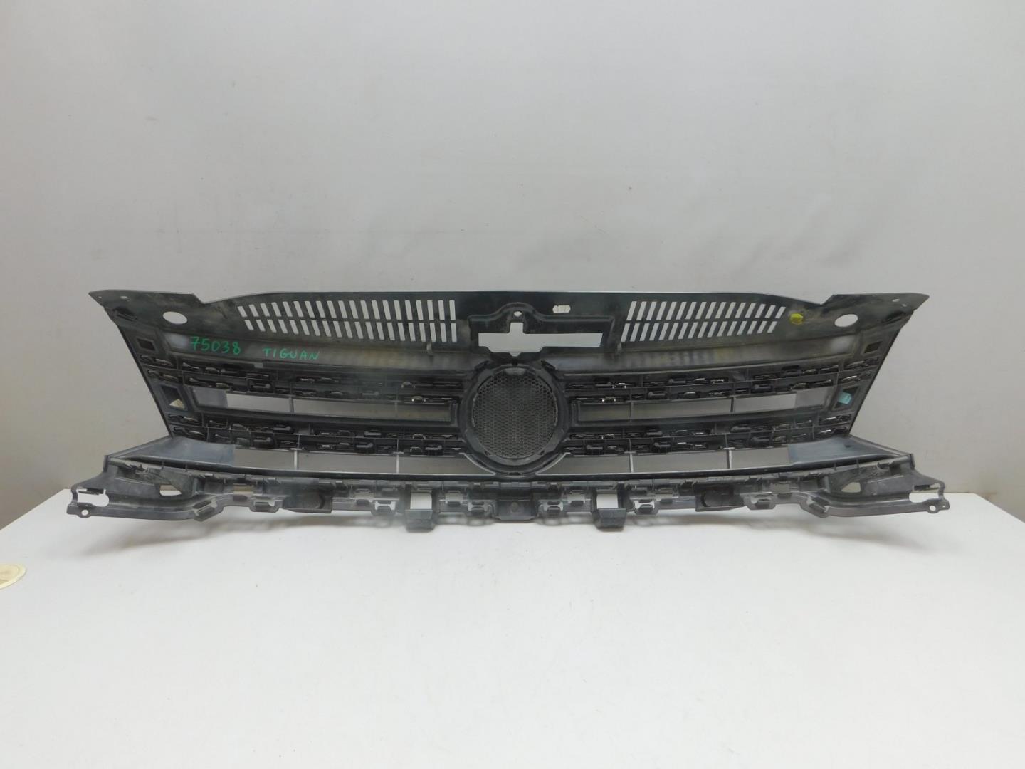 Решетка радиатора