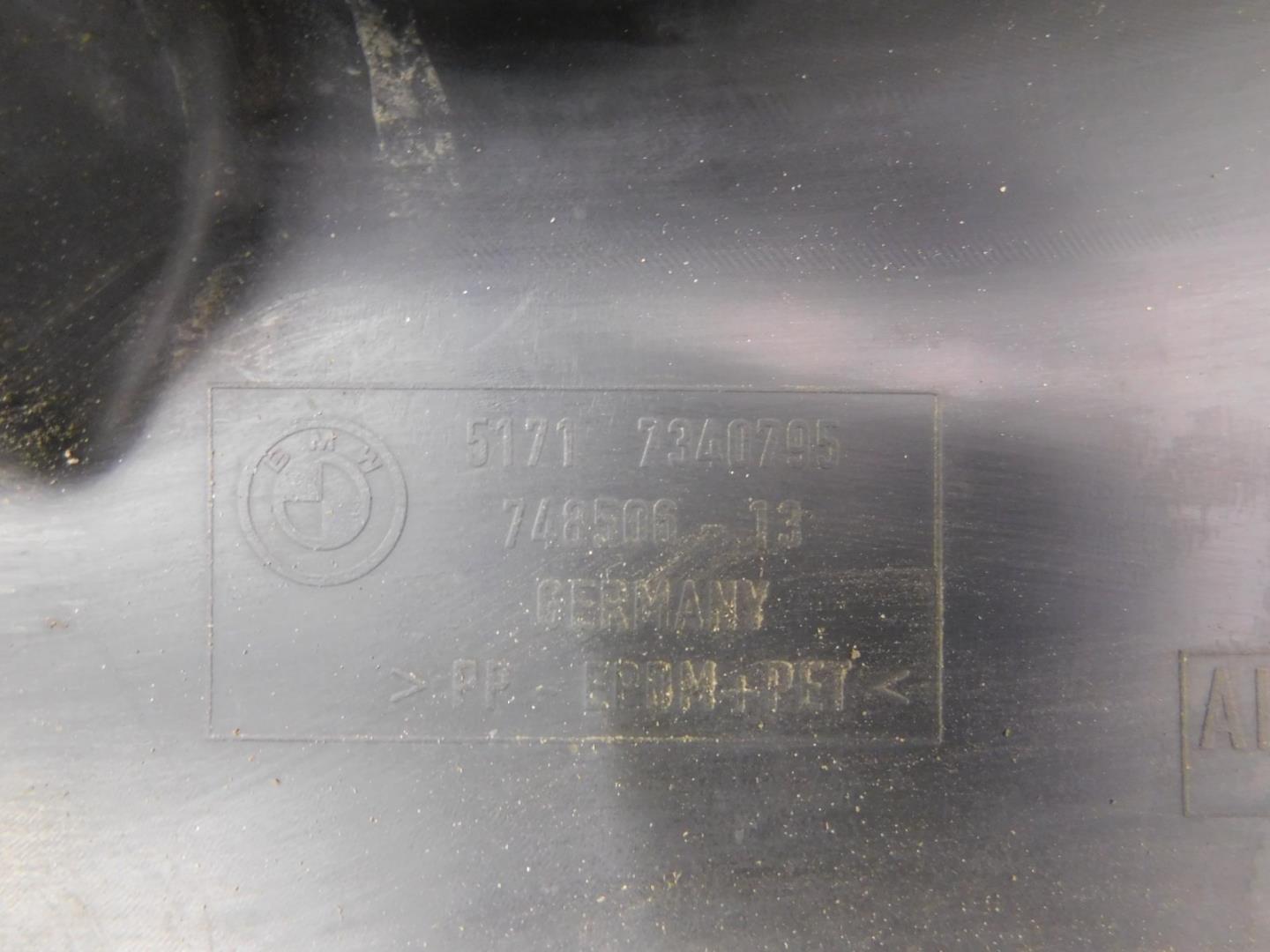 Локер передний левый