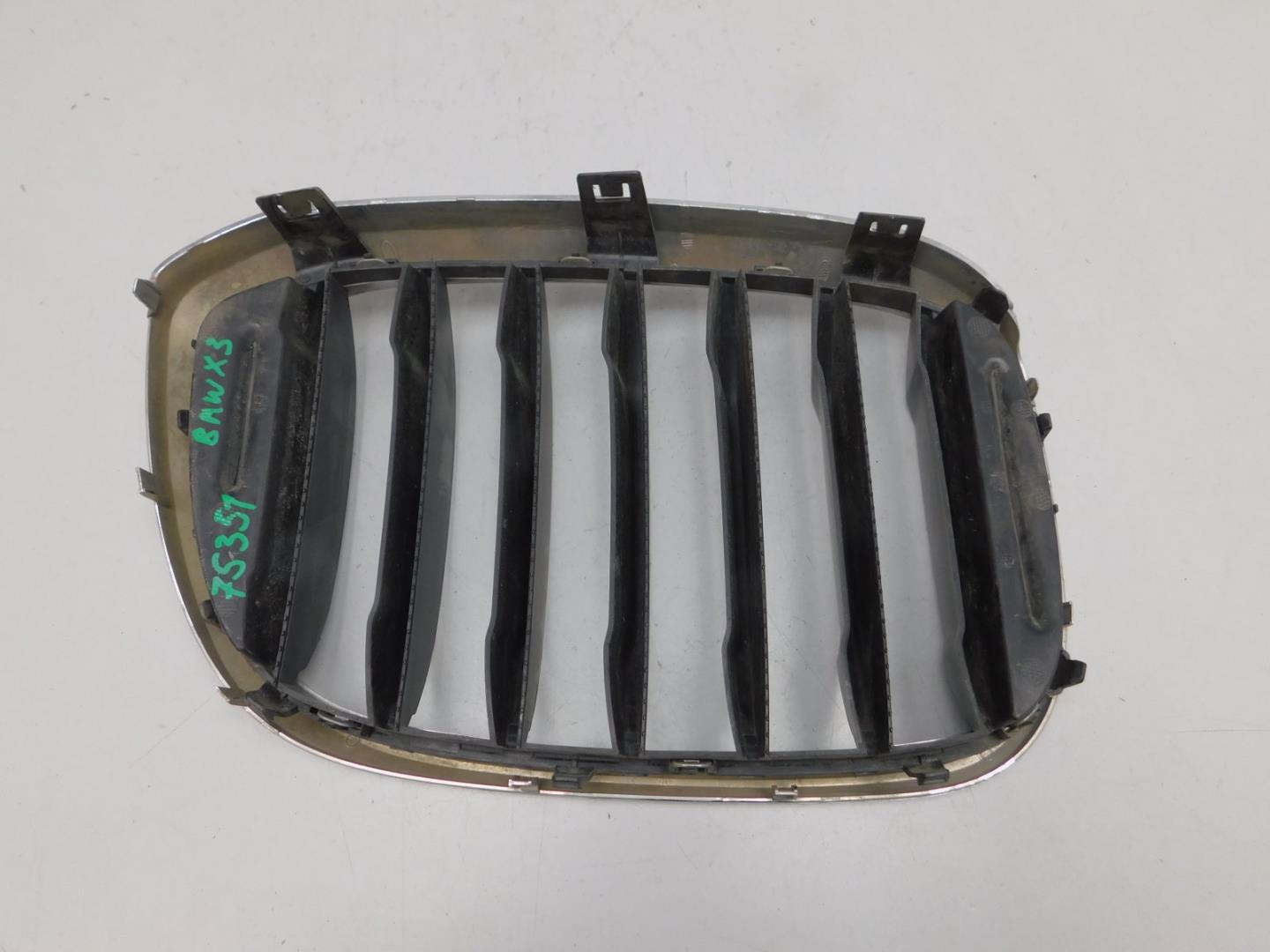 Решетка радиатора